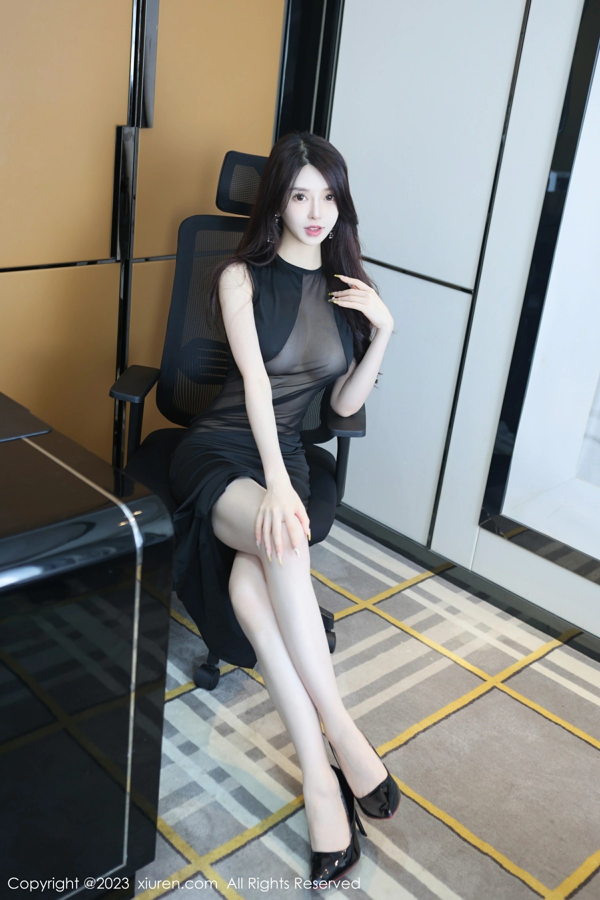 [XiuRen秀人网] 2023.06.19 No.6937 玉兔miki第1张