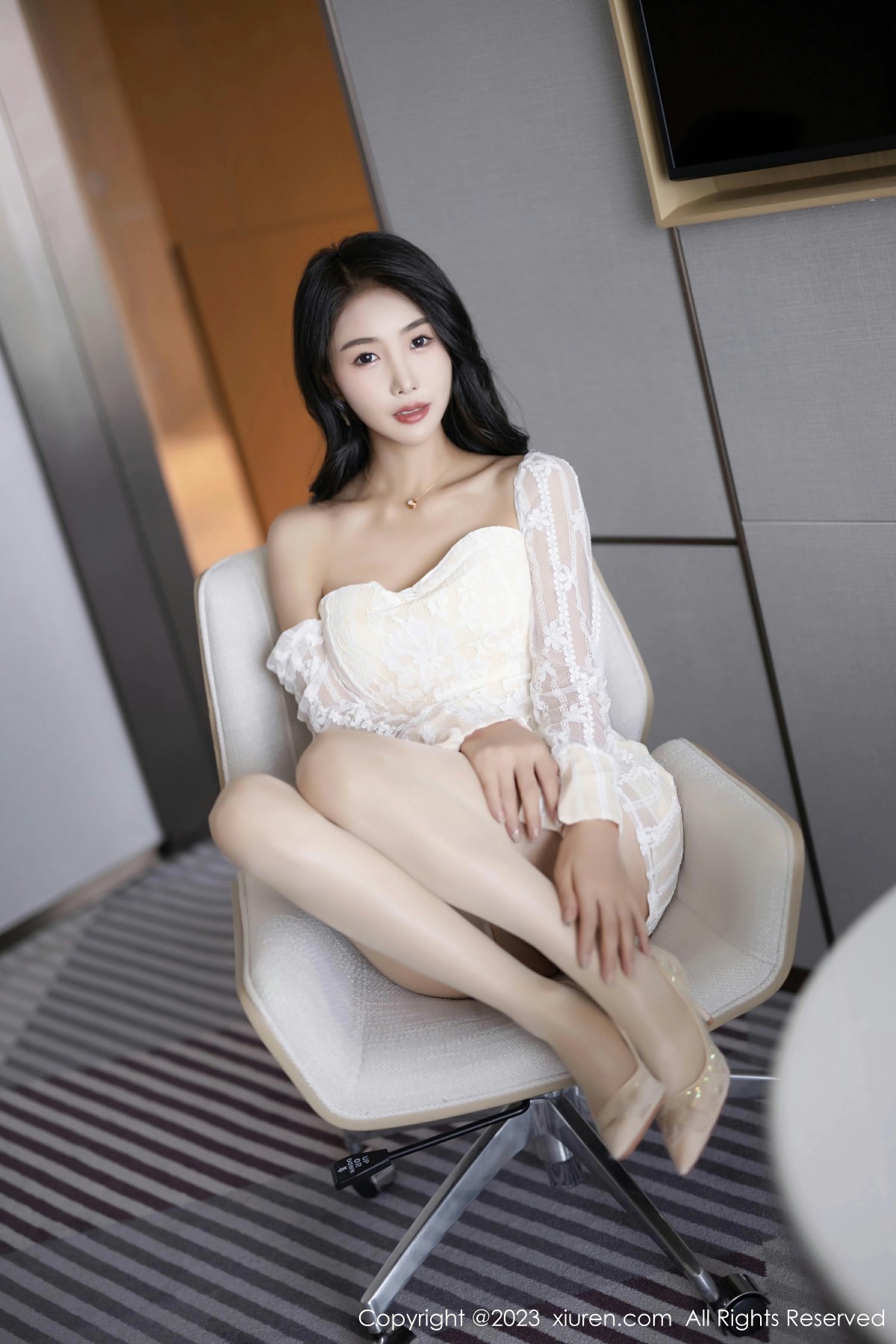 [XiuRen秀人网] 2023.06.26 No.6974 苏苏阿第3张