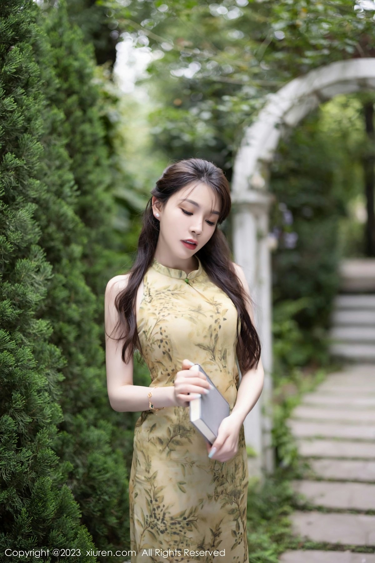 [XiuRen秀人网] 2023.07.14 No.7083 徐莉芝Booty第1张