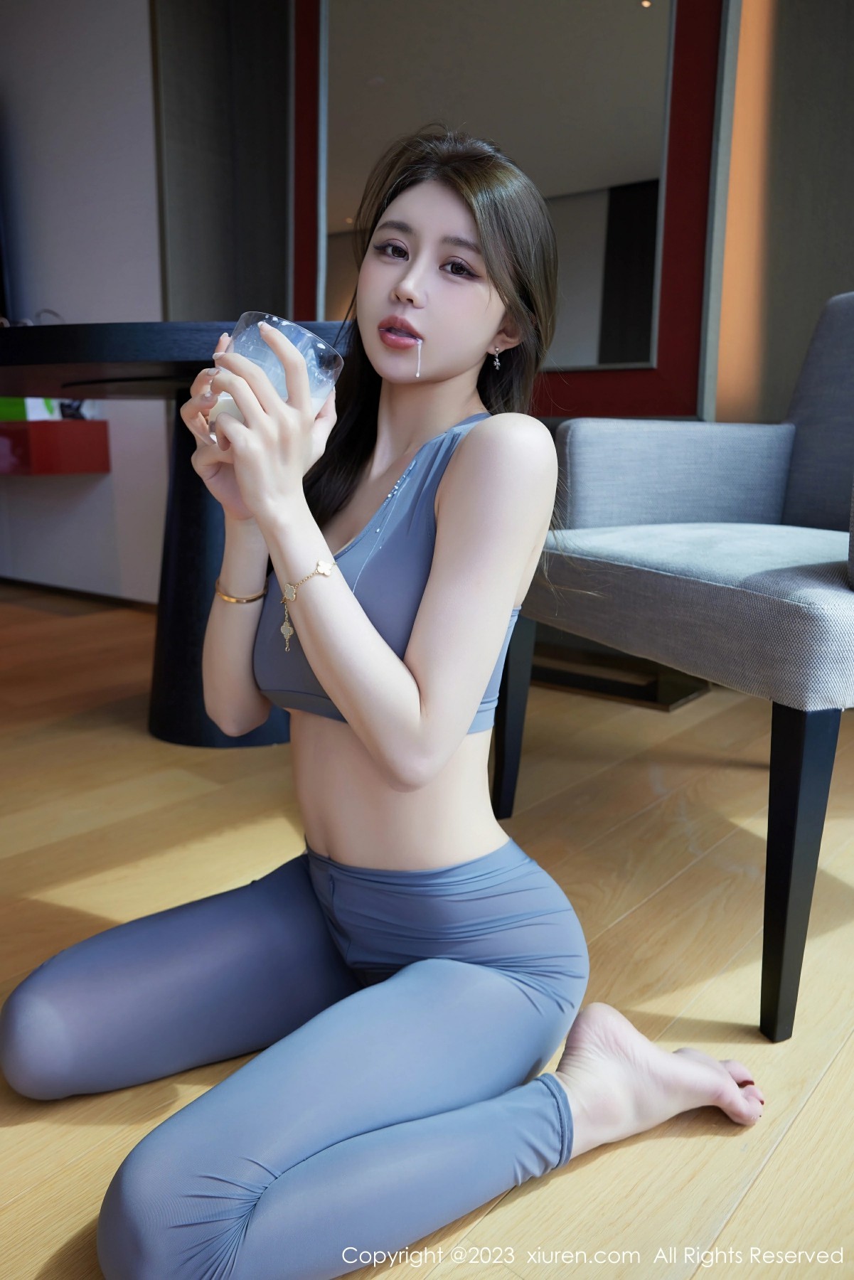 [XiuRen秀人网] 2023.10.25 No.7557 tina_甜仔第1张