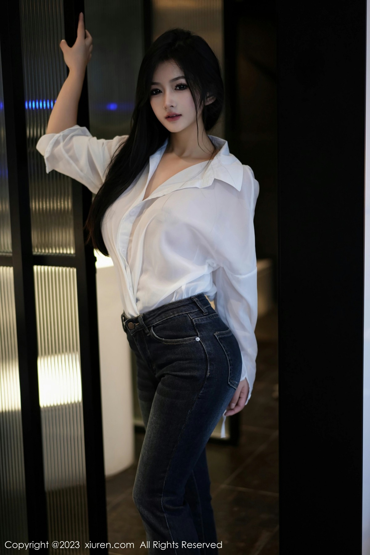 [XiuRen秀人网] 2023.11.10 No.7645 谭小灵第1张