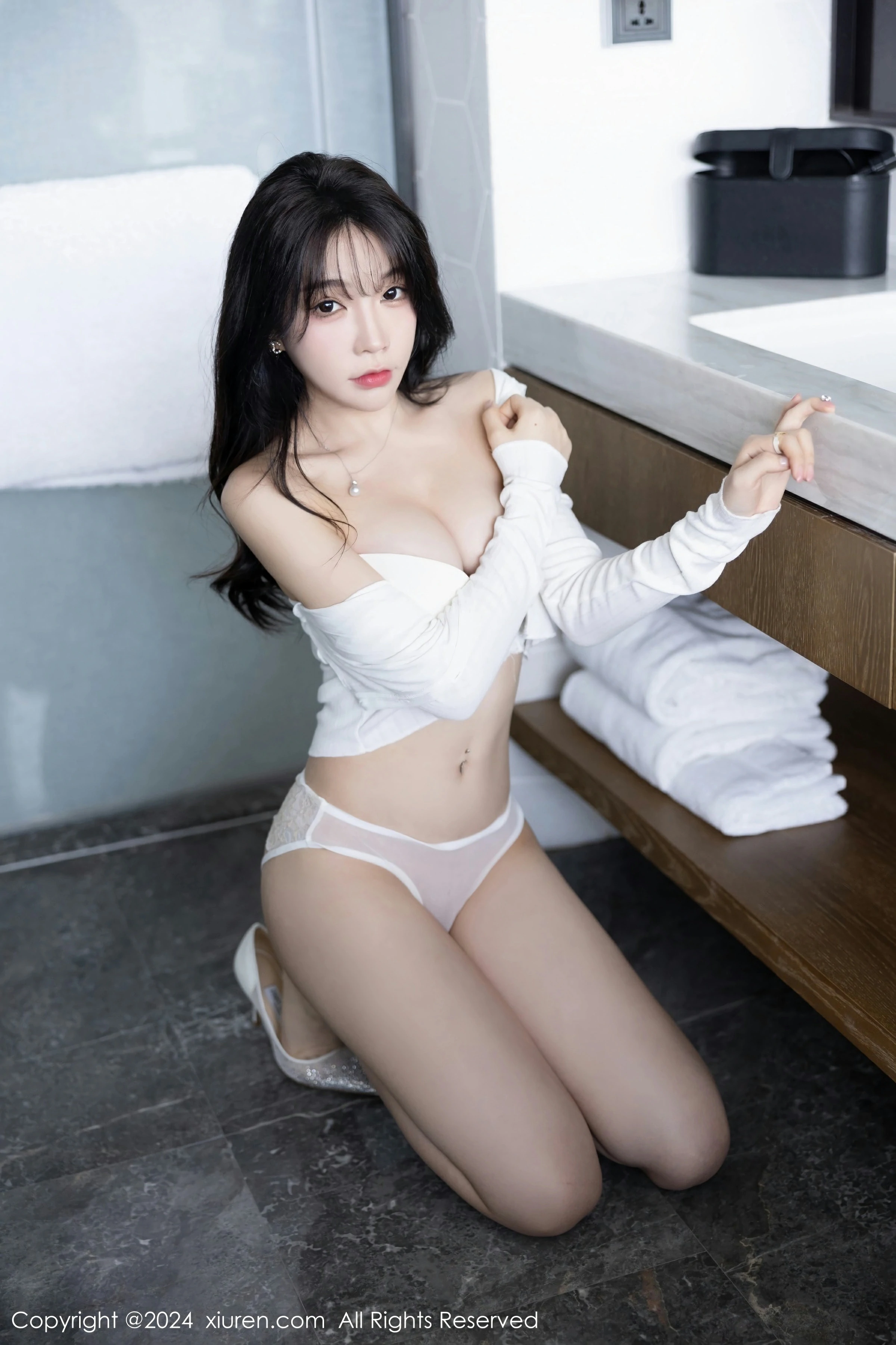 [XiuRen秀人网] 2024.01.17 No.7976 徐莉芝Booty第13张