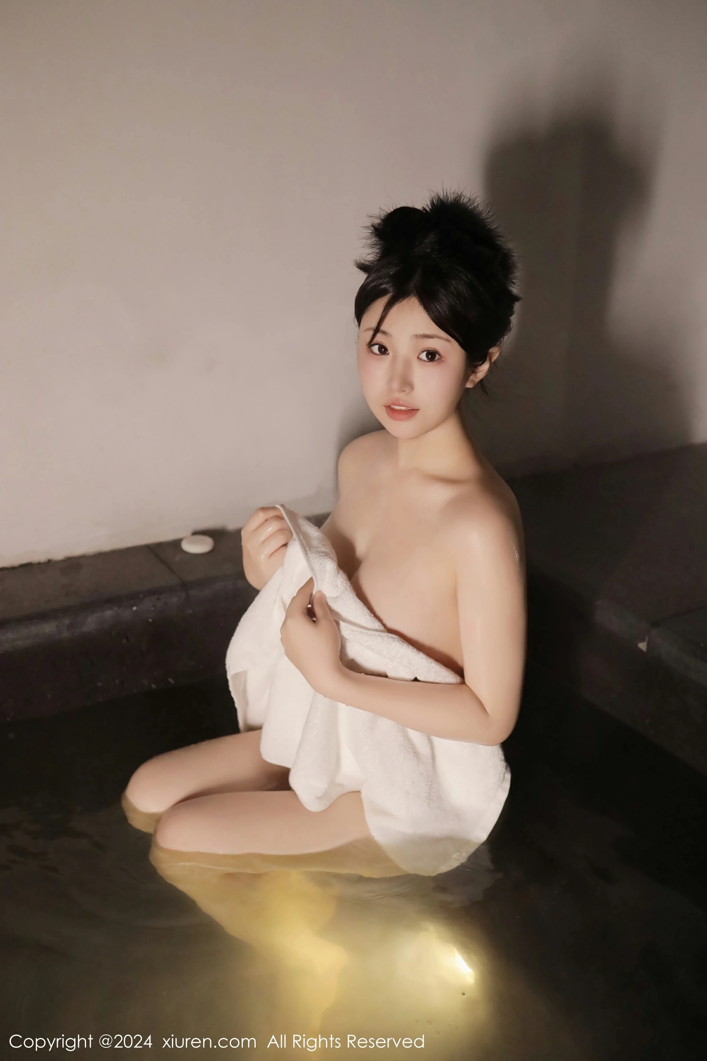 [XiuRen秀人网] 2024.01.18 No.7977 陈小花第1张
