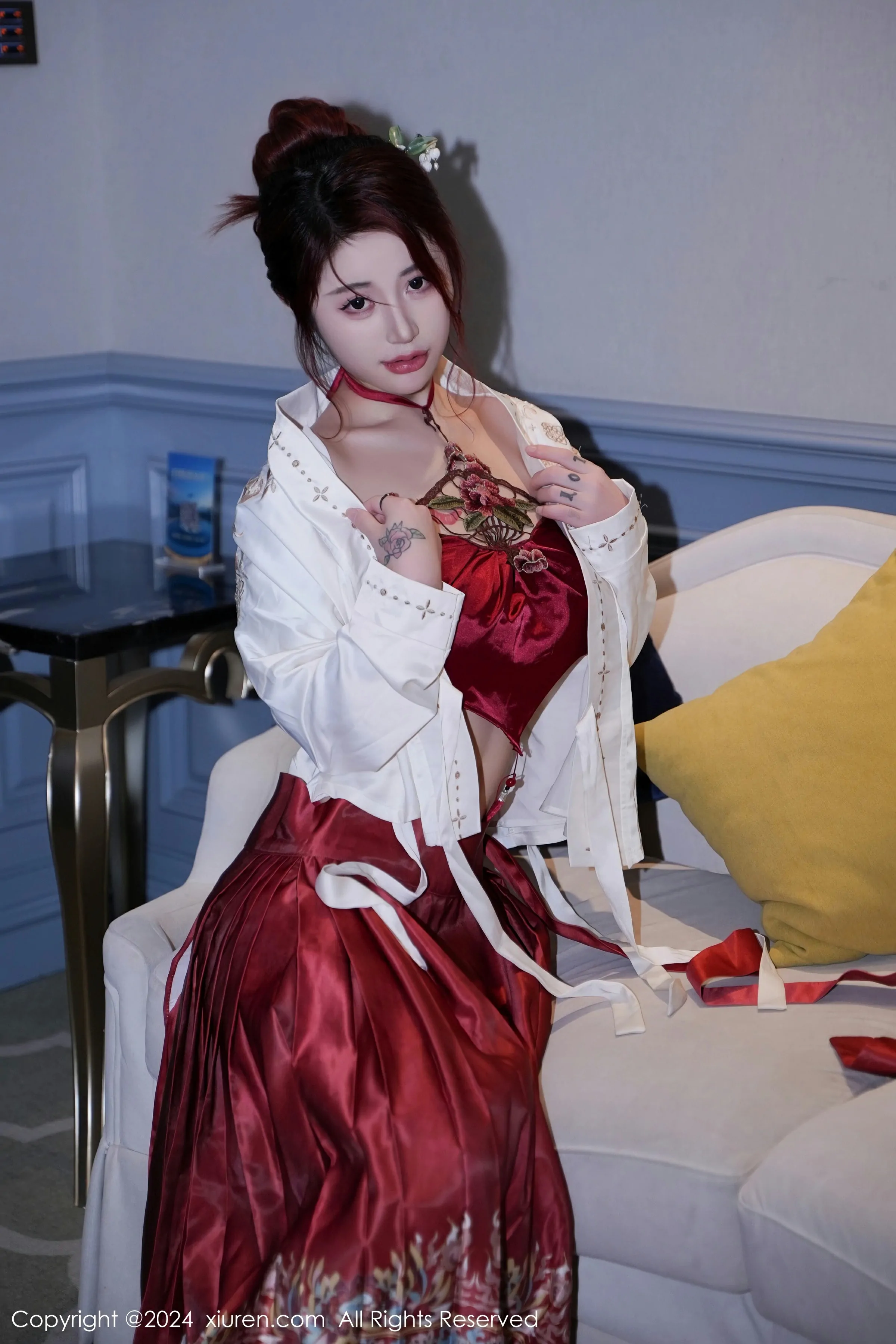 [XiuRen秀人网] 2024.01.19 No.7985 美七 Mia第5张
