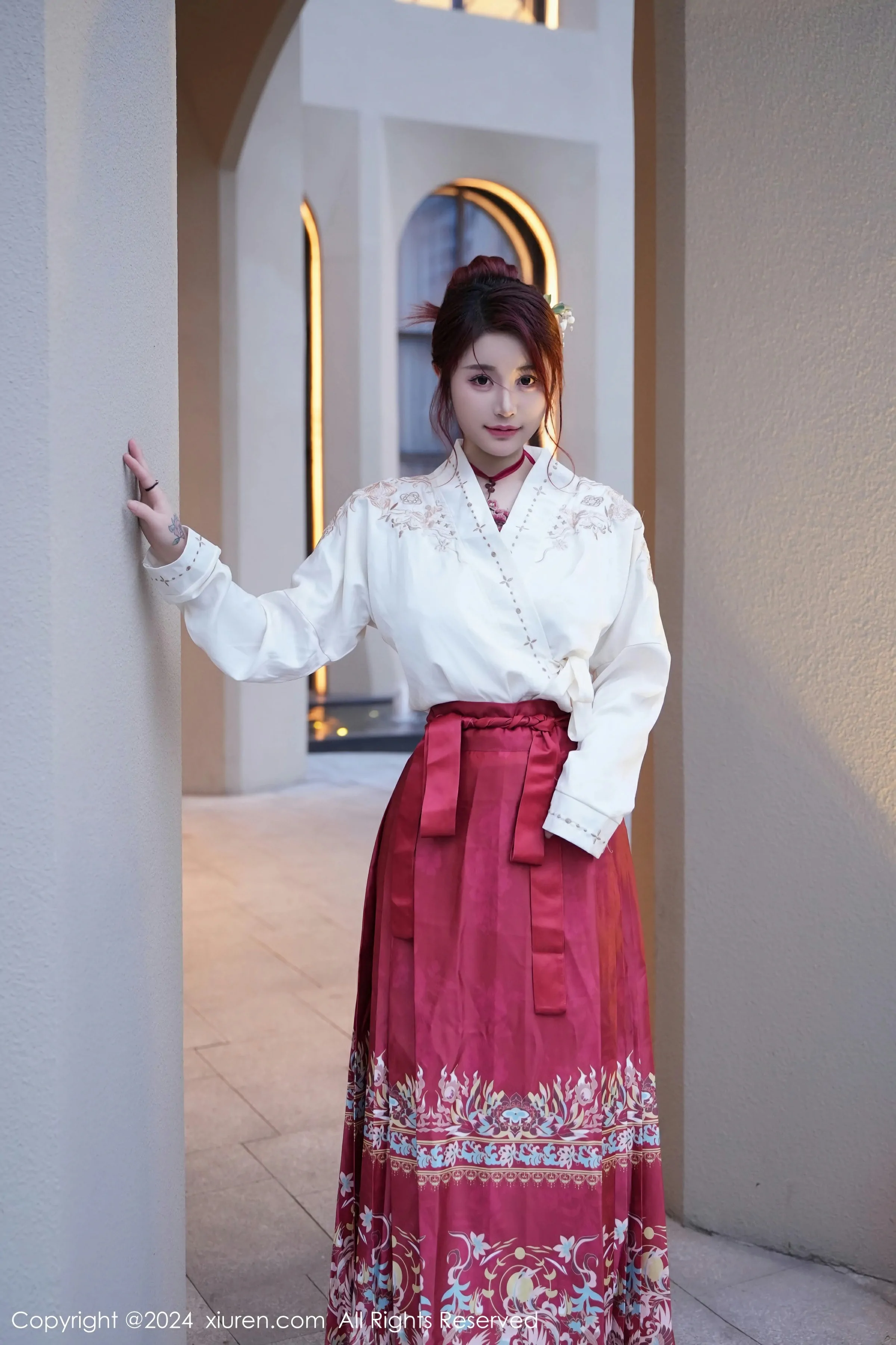 [XiuRen秀人网] 2024.01.19 No.7985 美七 Mia第1张