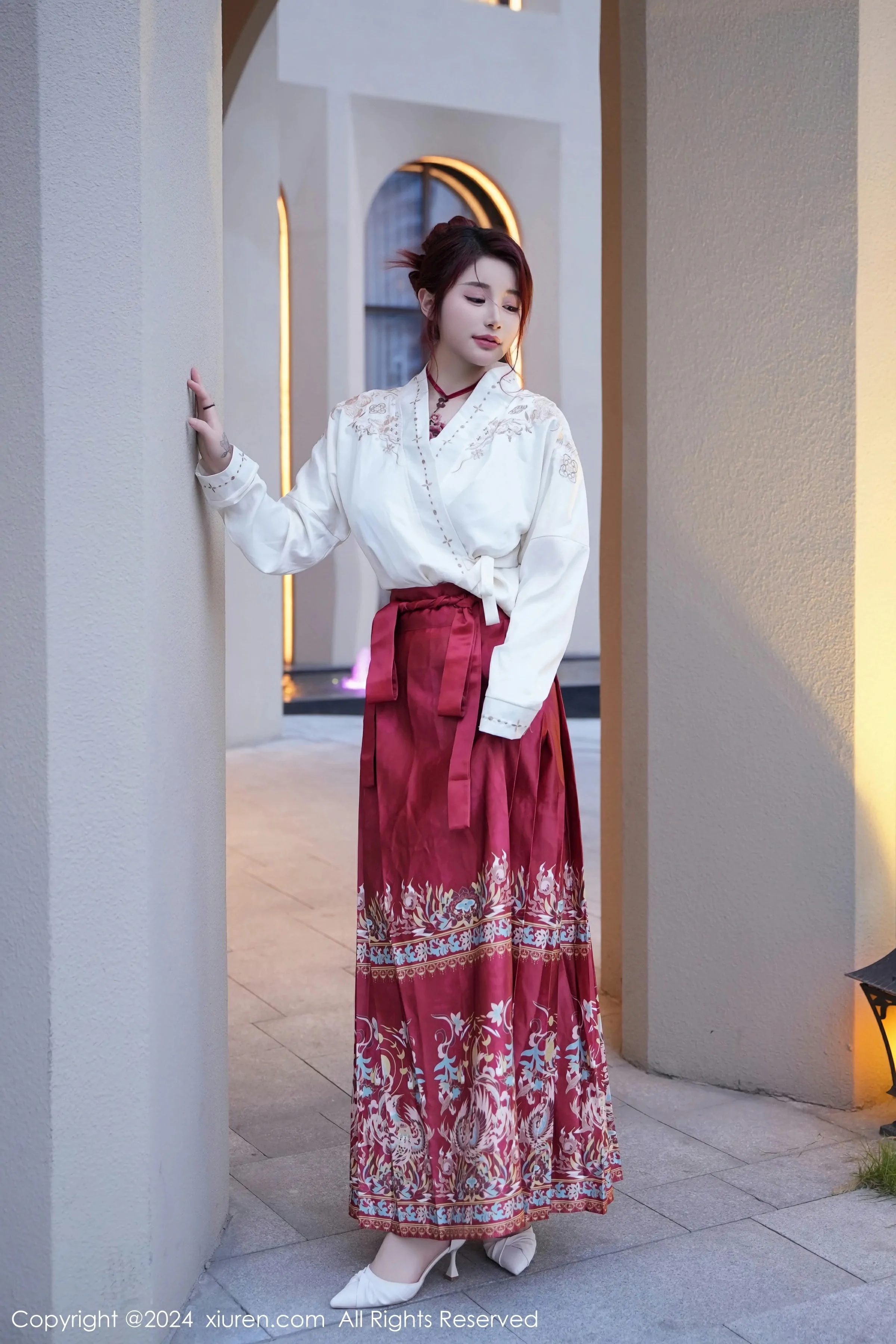 [XiuRen秀人网] 2024.01.19 No.7985 美七 Mia第1张