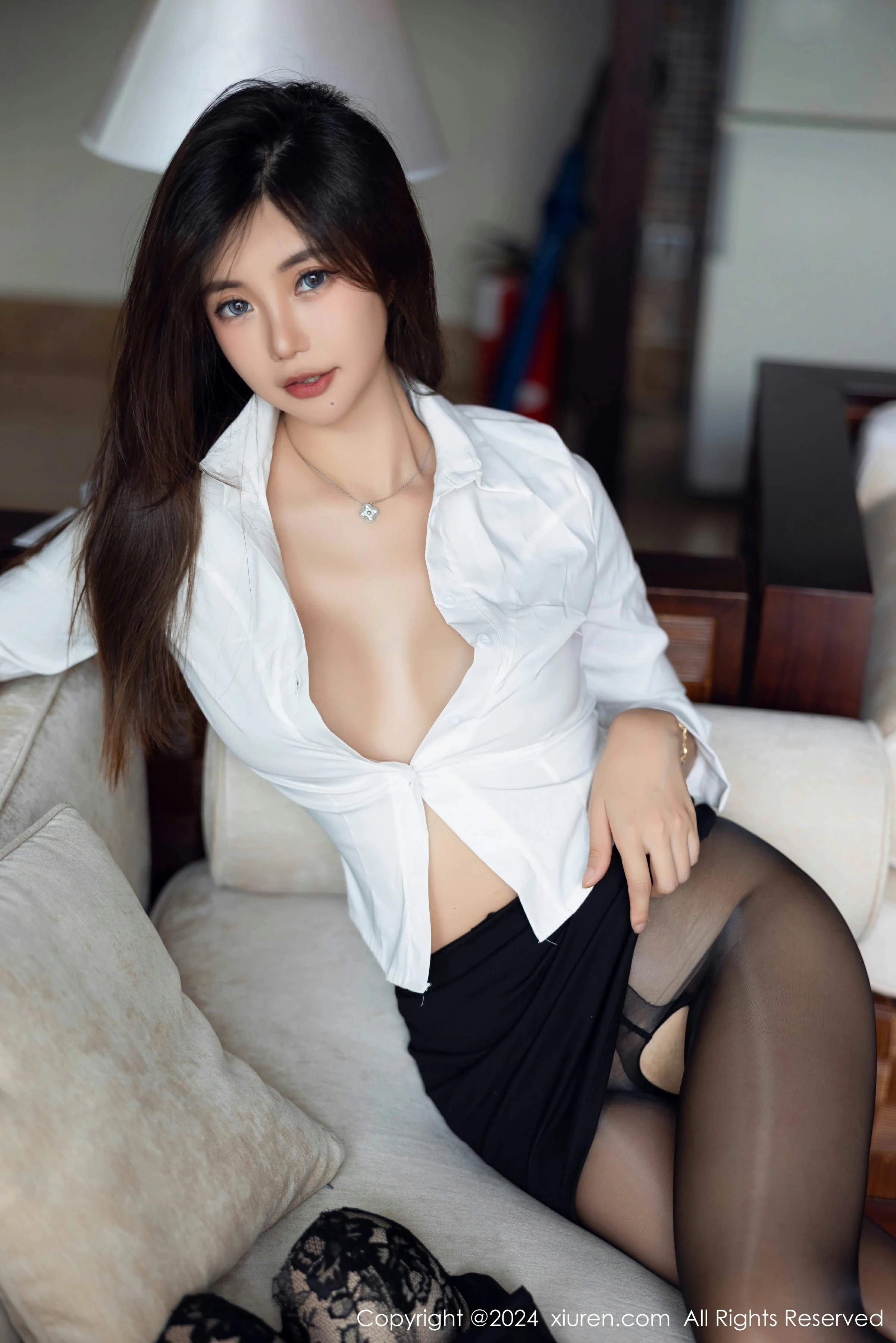 [XiuRen秀人网] 2024.02.02 No.8053 绮里嘉ula第16张