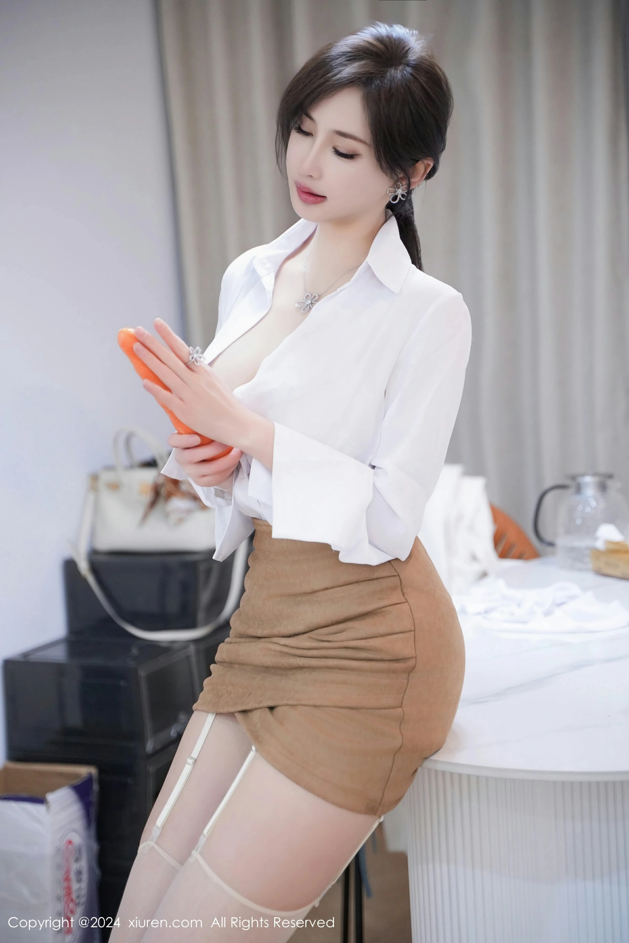 [XiuRen秀人网] 2024.02.07 No.8083 Carol周妍希第1张