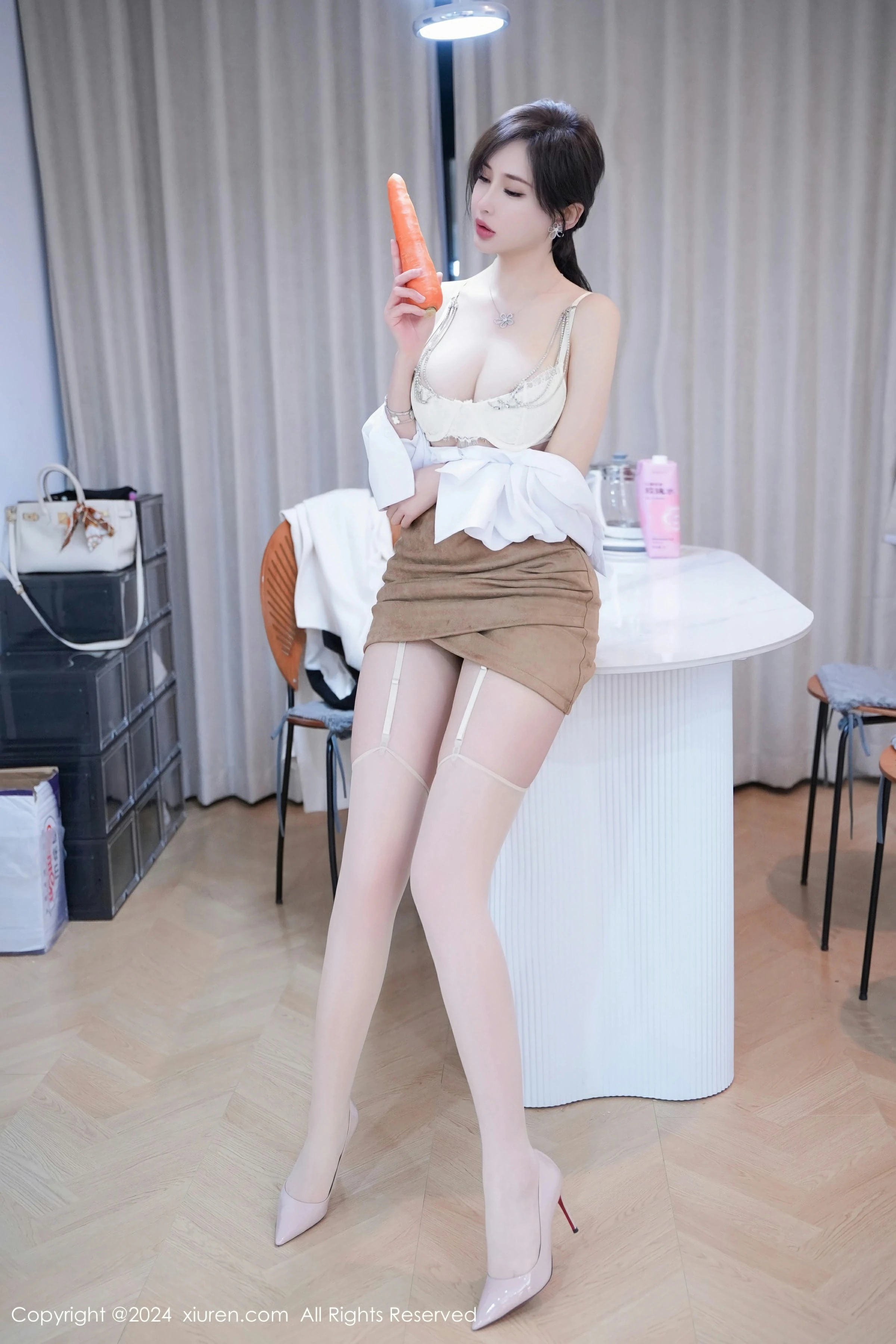 [XiuRen秀人网] 2024.02.07 No.8083 Carol周妍希第1张