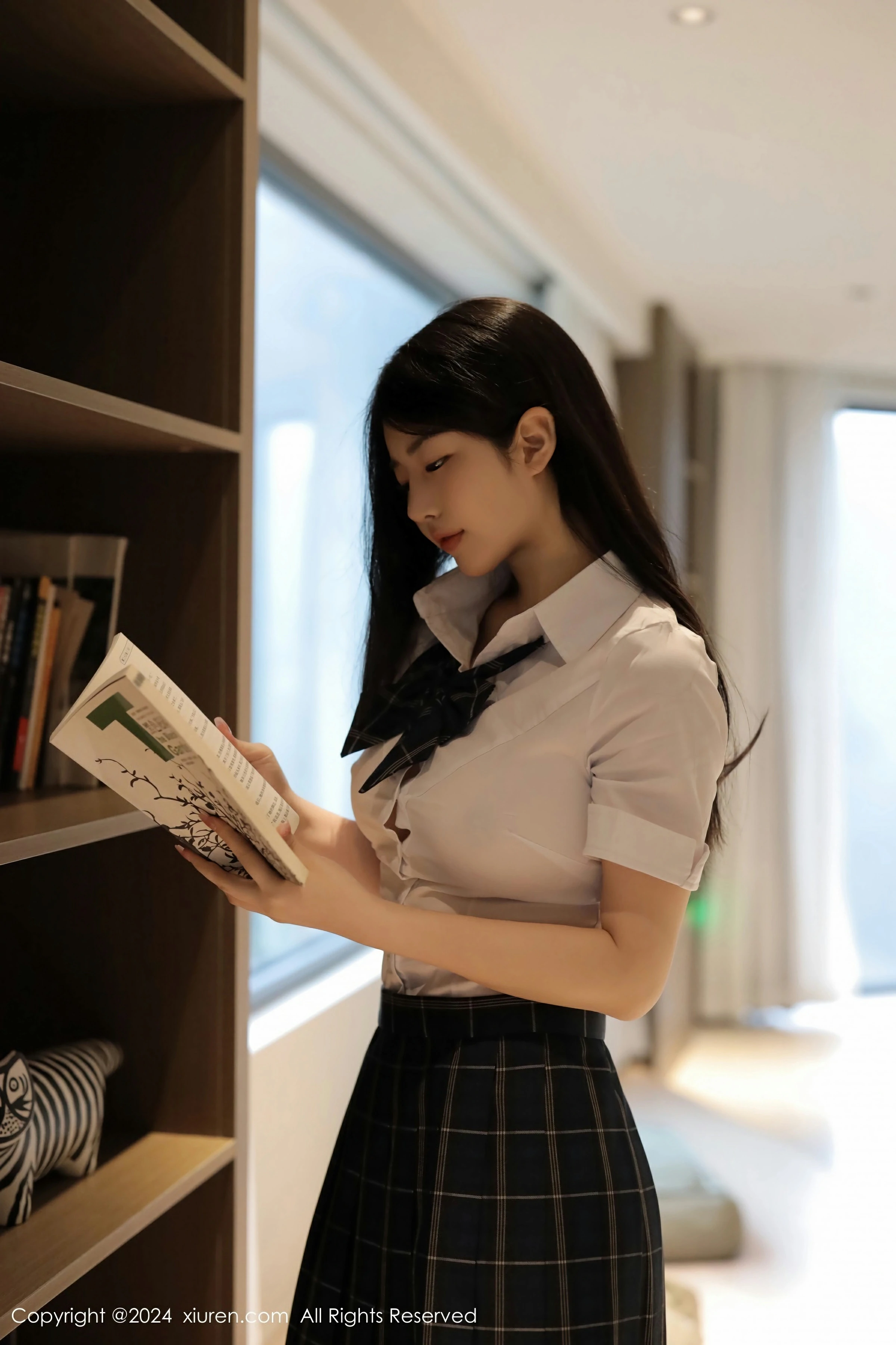 [XiuRen秀人网] 2024.03.04 No.8173 陈小花第2张