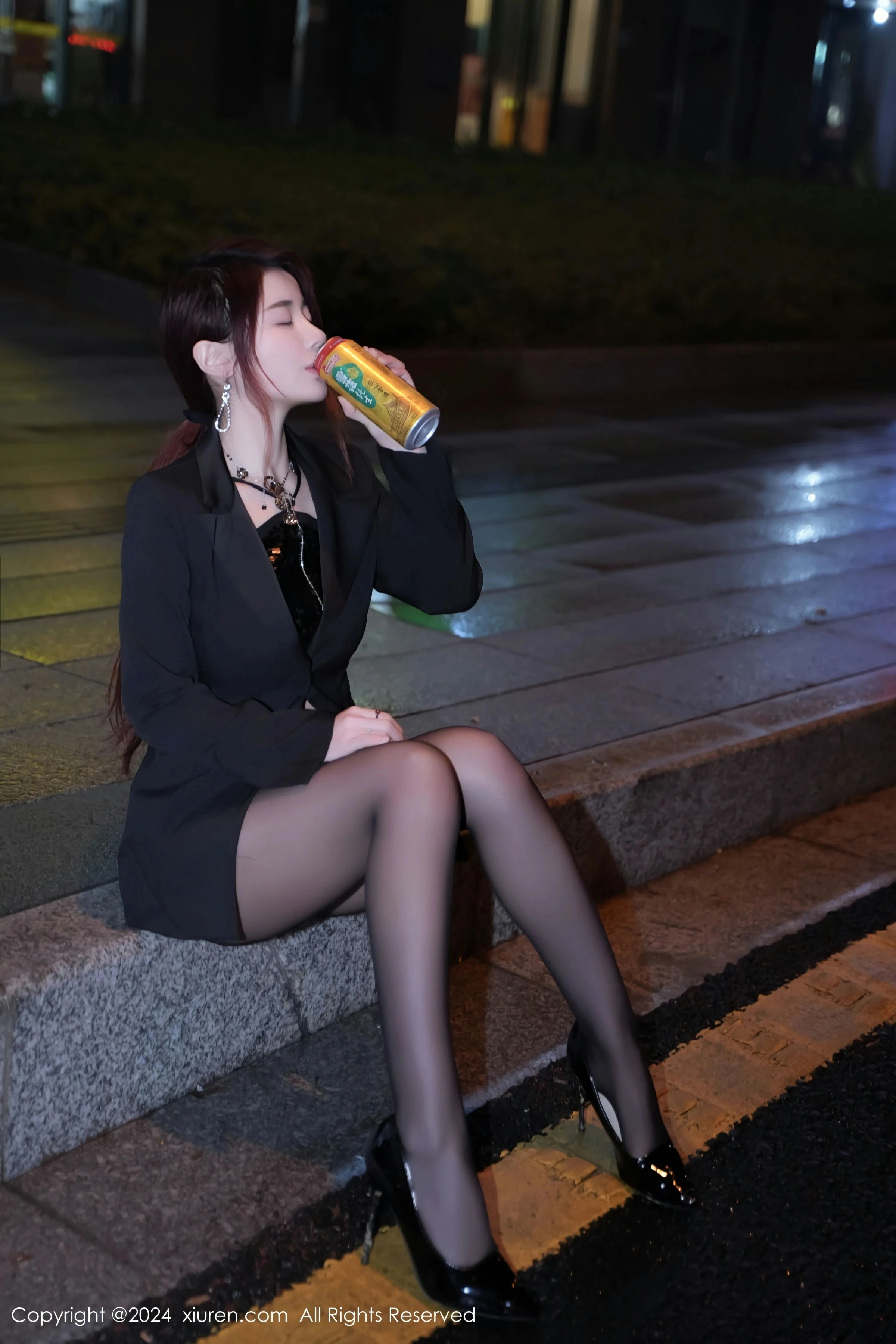[XiuRen秀人网] 2024.03.08 No.8199 美七 Mia第3张
