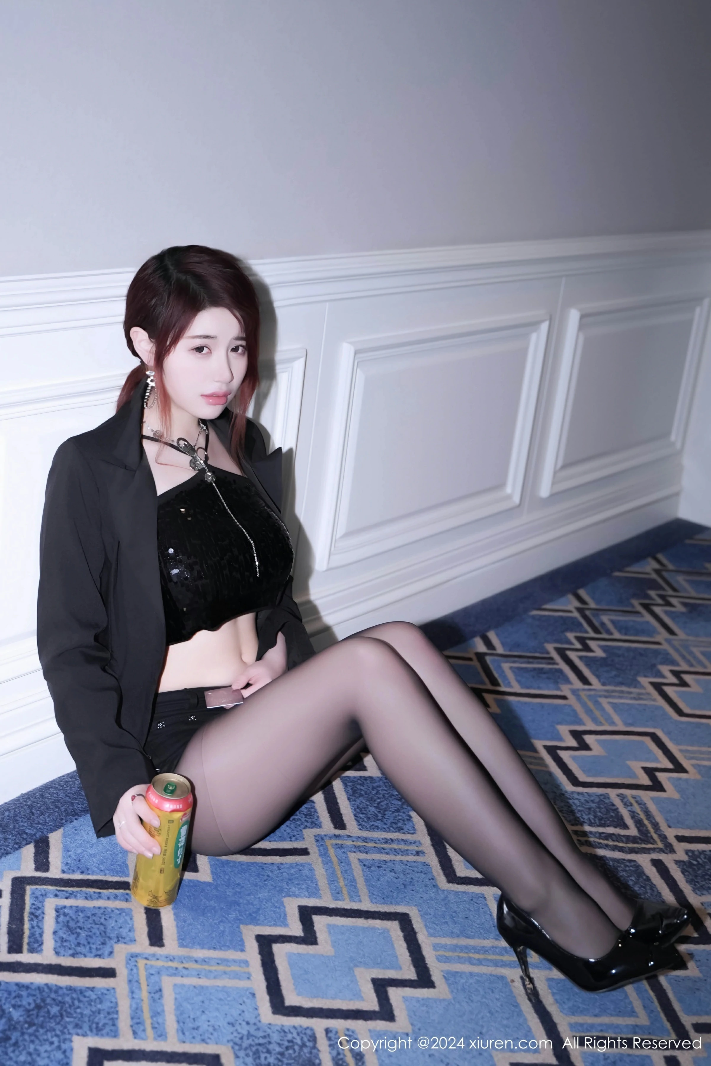 [XiuRen秀人网] 2024.03.08 No.8199 美七 Mia第5张