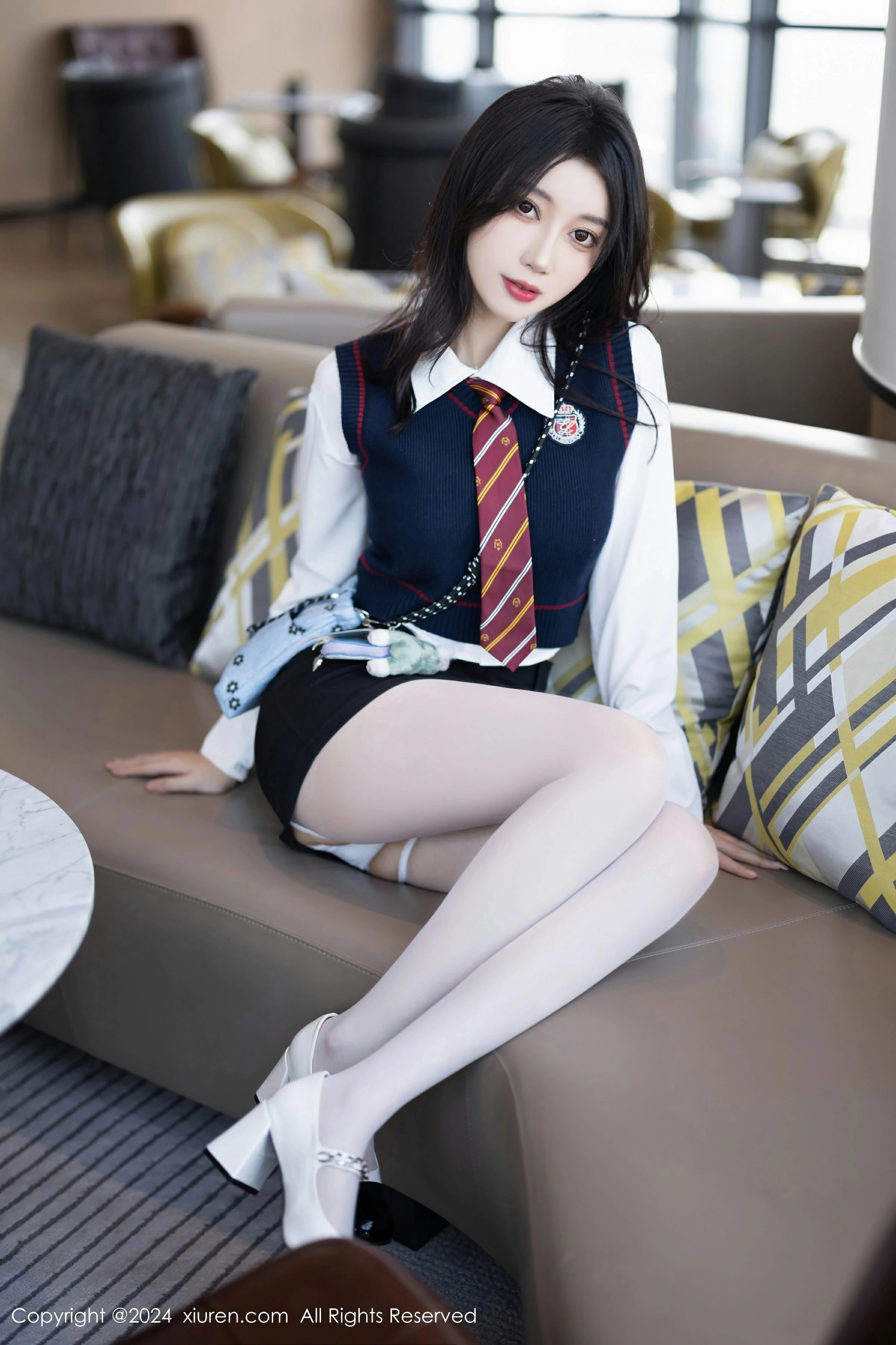 [XiuRen秀人网] 2024.03.18 No.8247 玥儿玥第3张