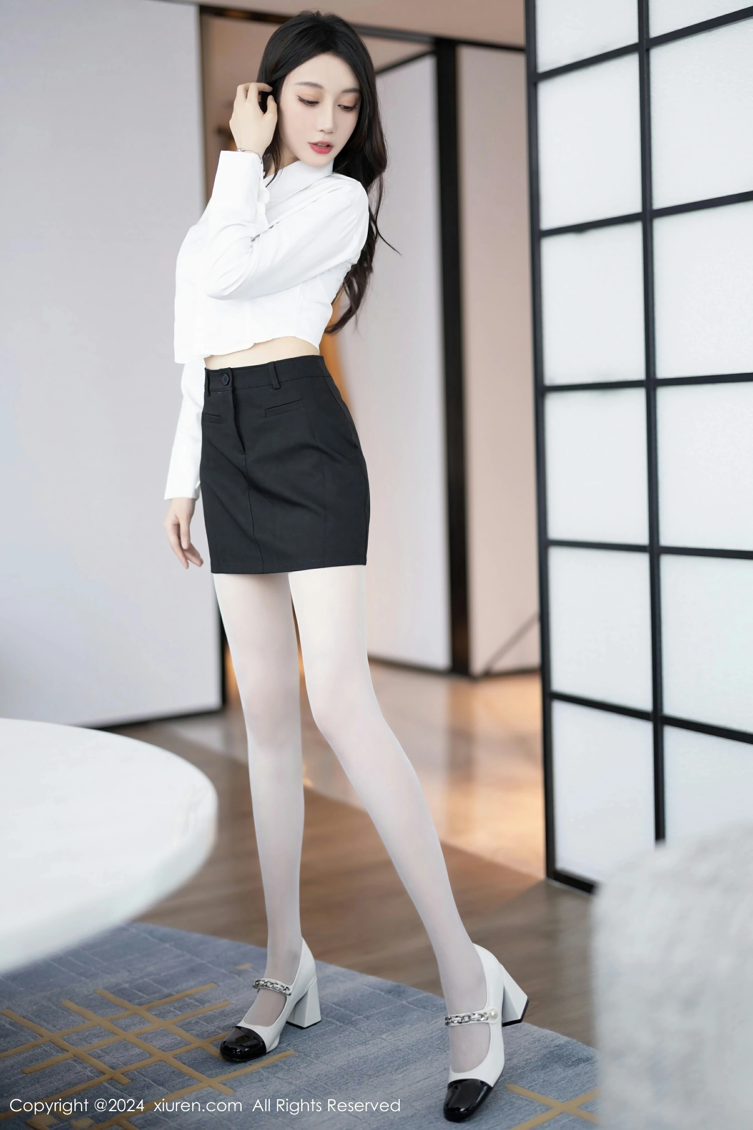 [XiuRen秀人网] 2024.03.18 No.8247 玥儿玥第7张