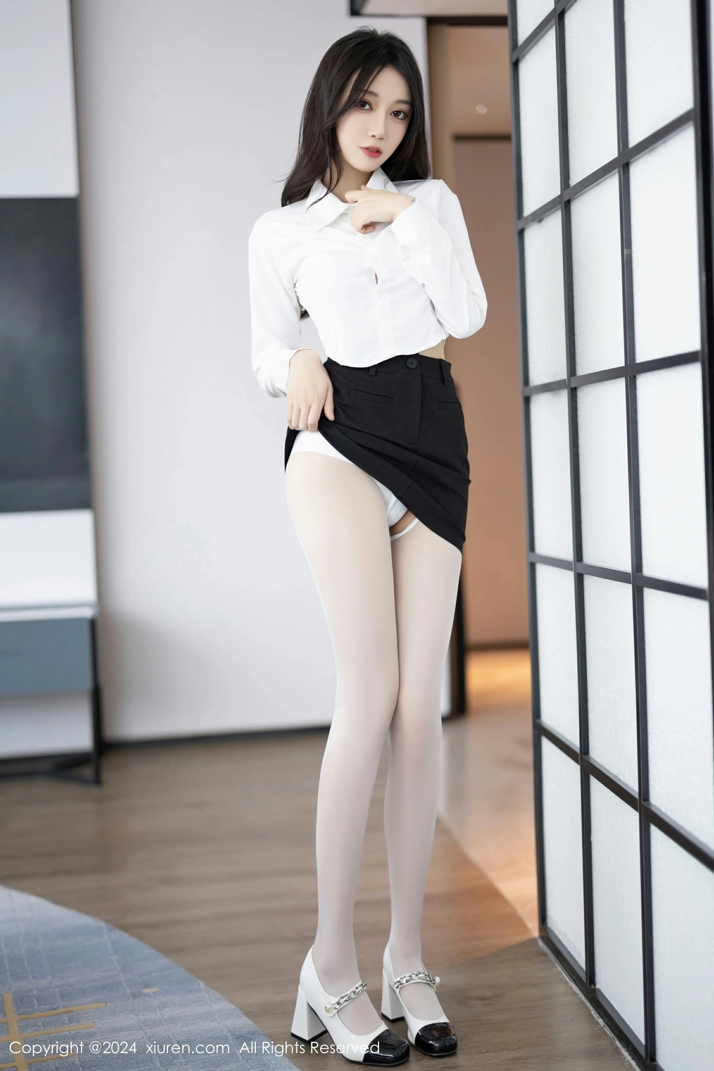 [XiuRen秀人网] 2024.03.18 No.8247 玥儿玥第8张