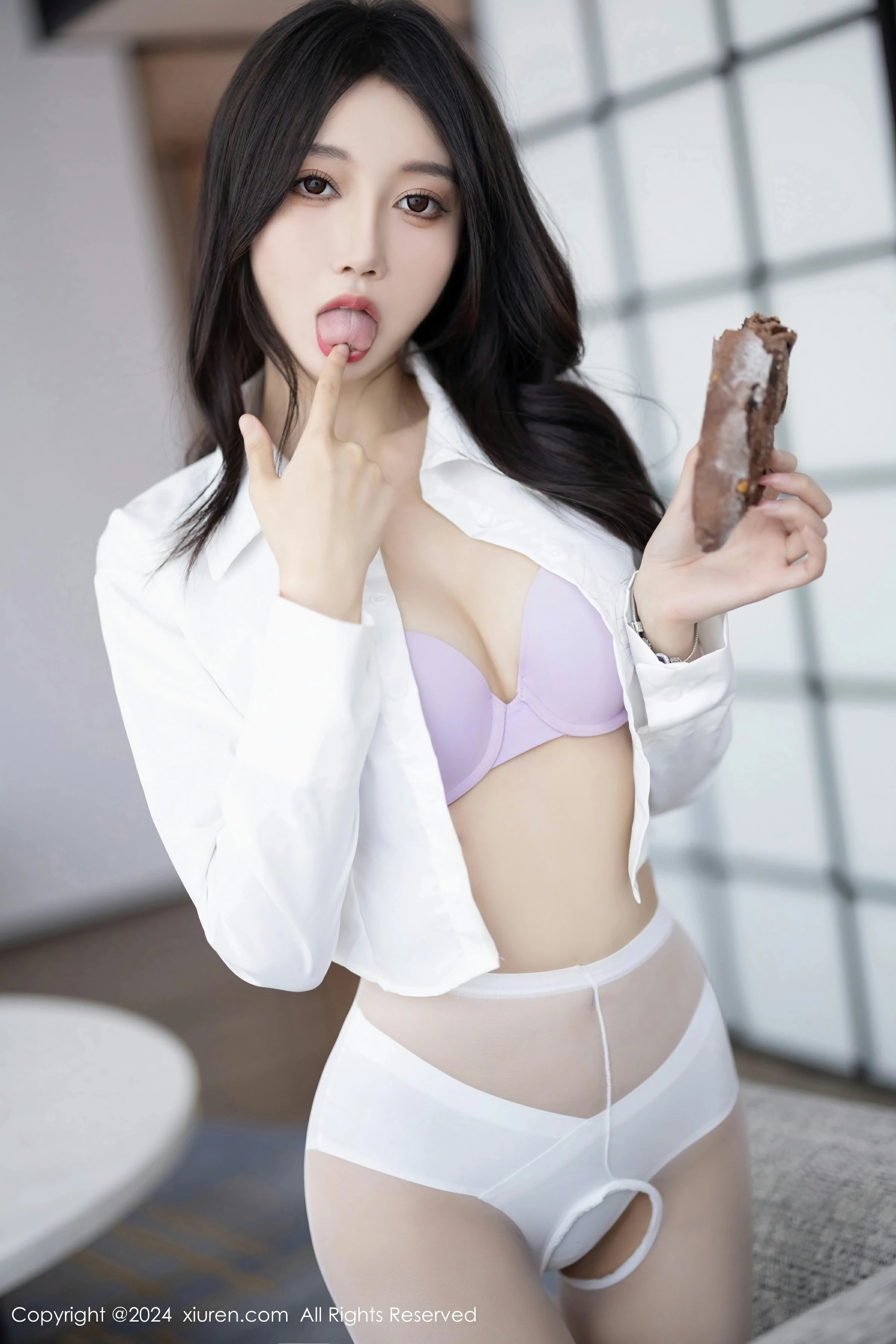 [XiuRen秀人网] 2024.03.18 No.8247 玥儿玥第12张
