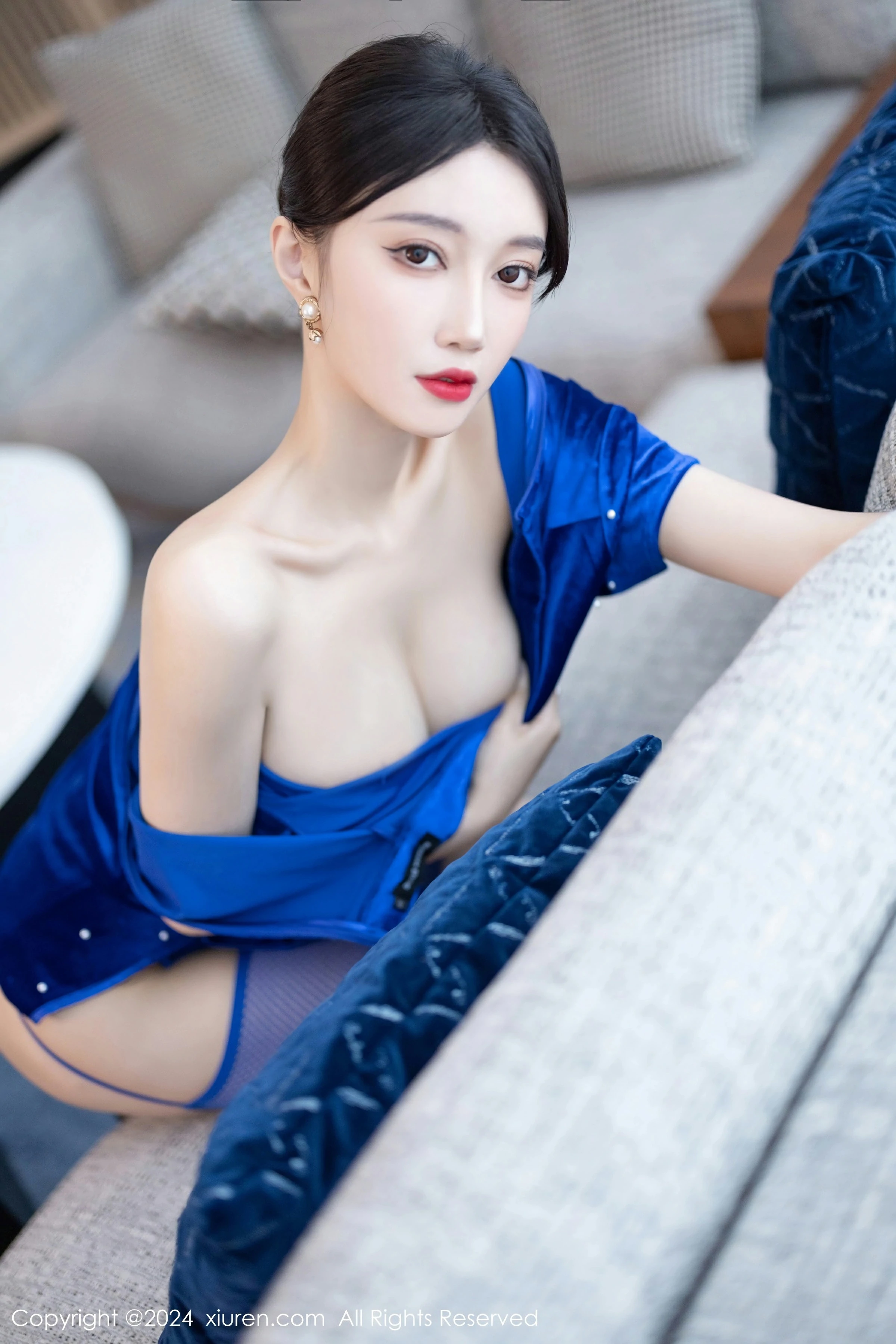 [XiuRen秀人网] 2024.03.27 No.8298 玥儿玥第9张