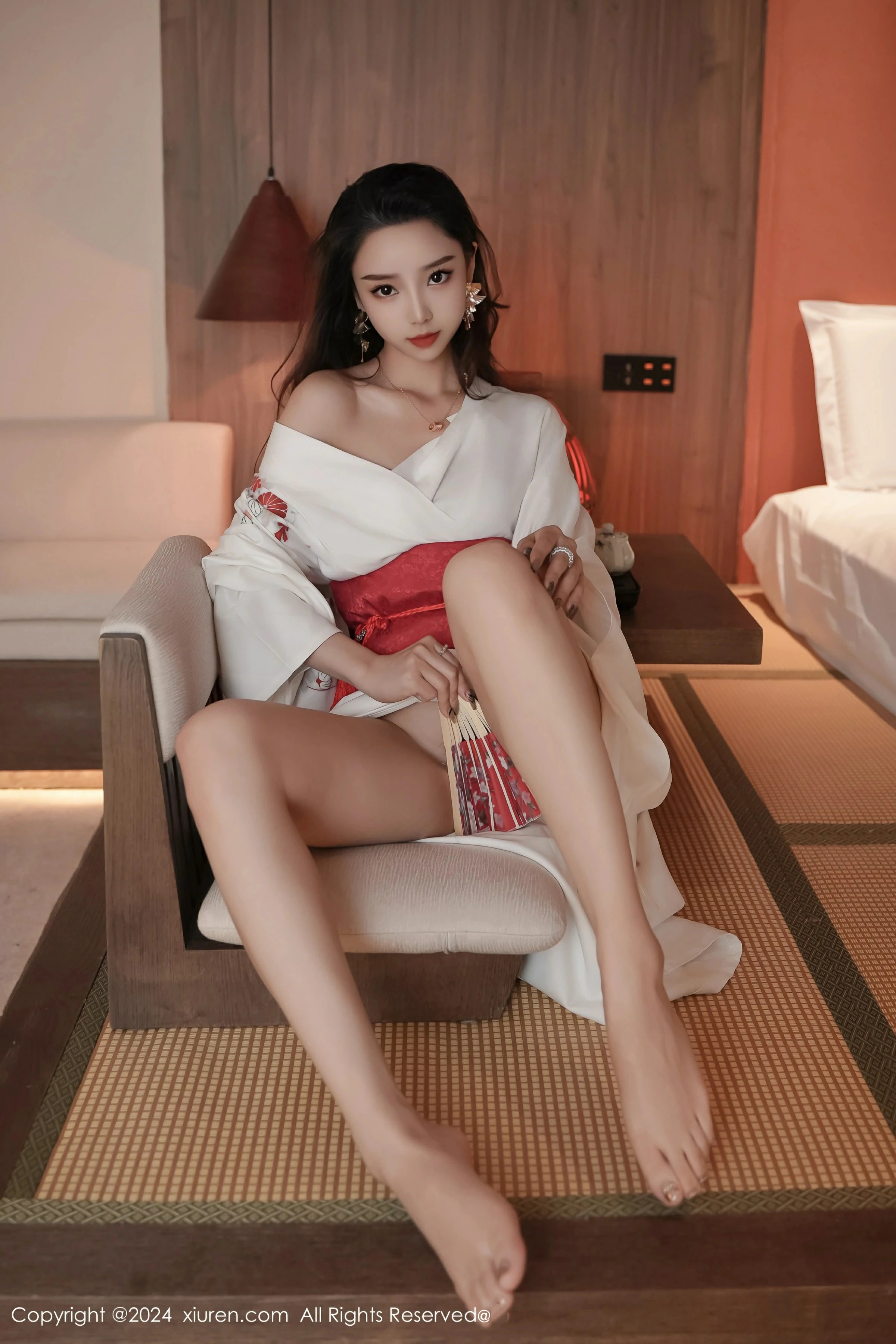 [XiuRen秀人网] 2024.04.10 No.8367 苏曼兮第4张