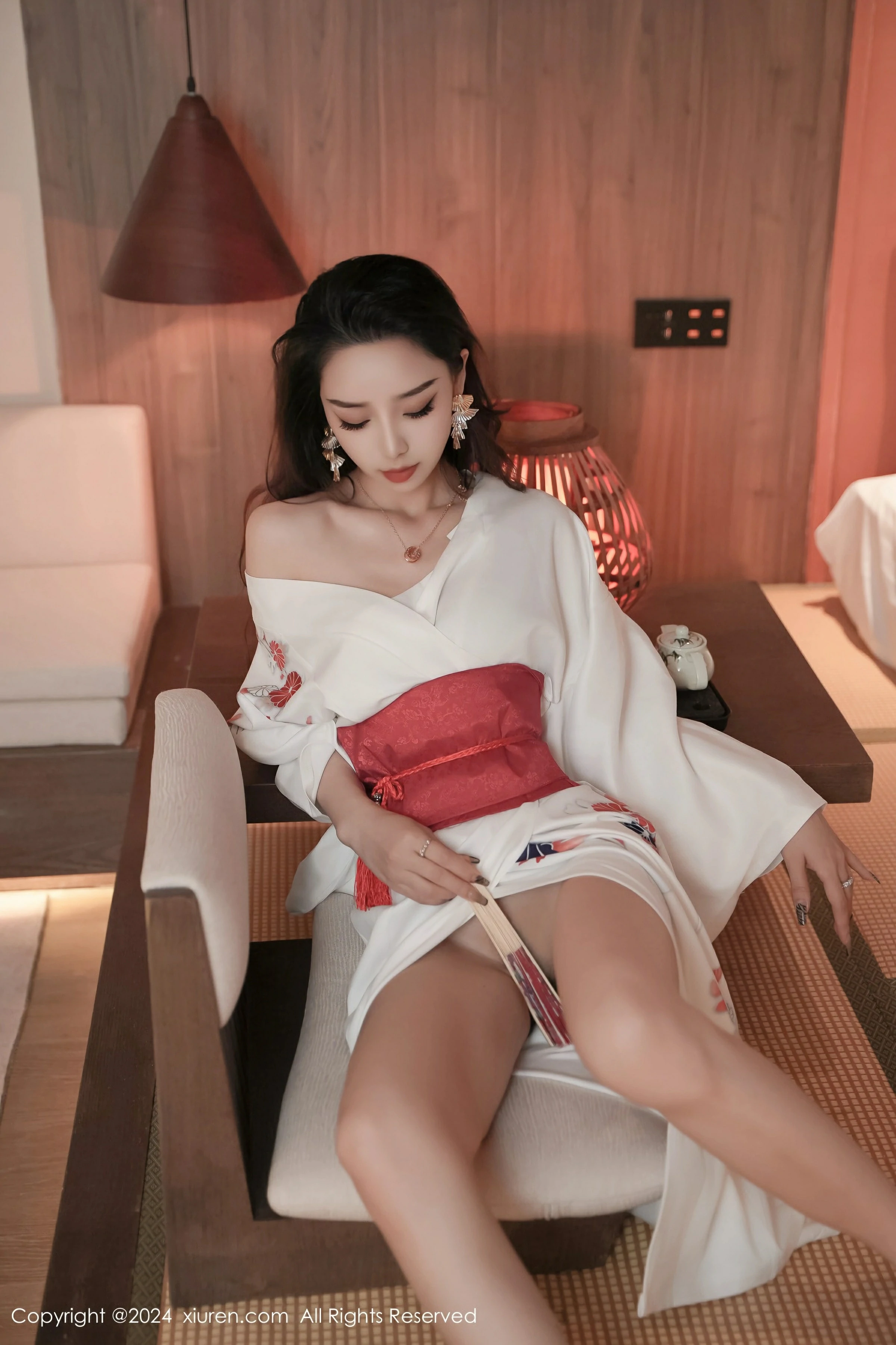 [XiuRen秀人网] 2024.04.10 No.8367 苏曼兮第5张