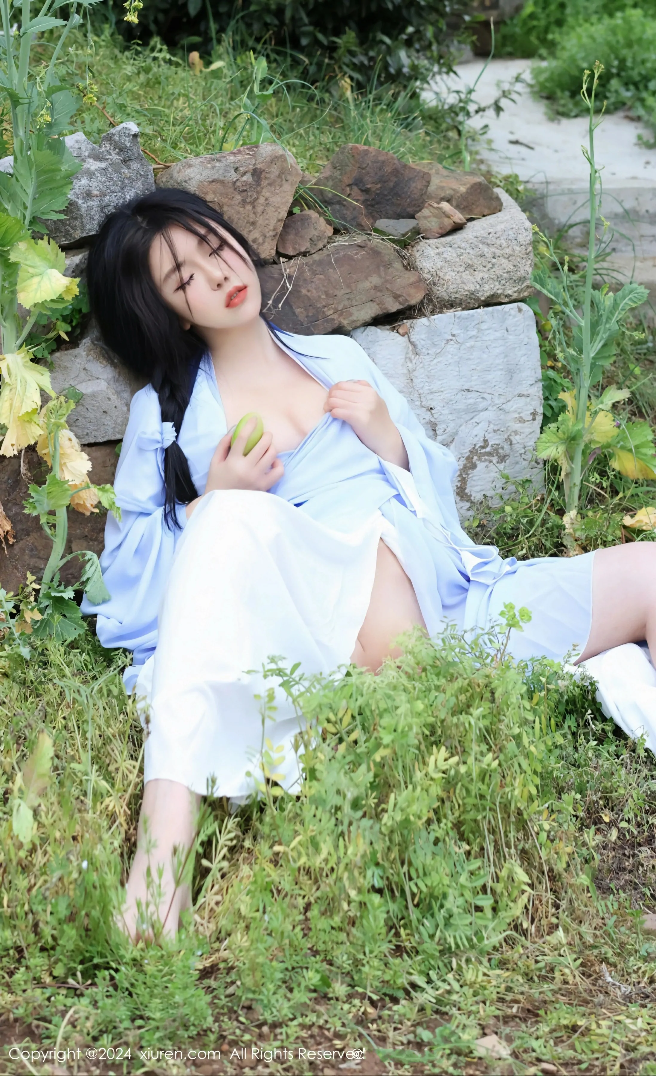 [XiuRen秀人网] 2024.04.12 No.8386 小薯条nienie第2张