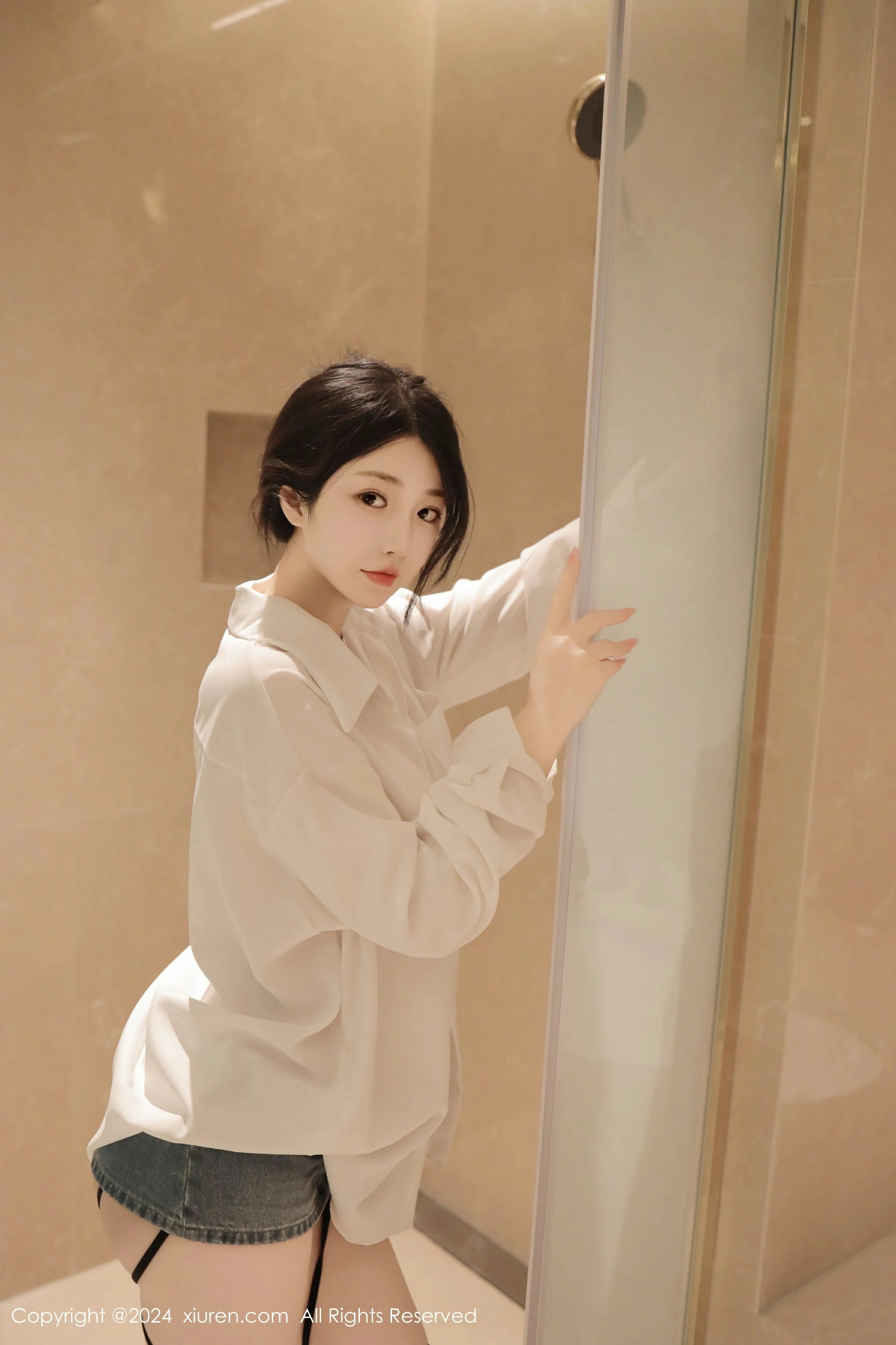 [XiuRen秀人网] 2024.04.16 No.8400 陈小花第3张