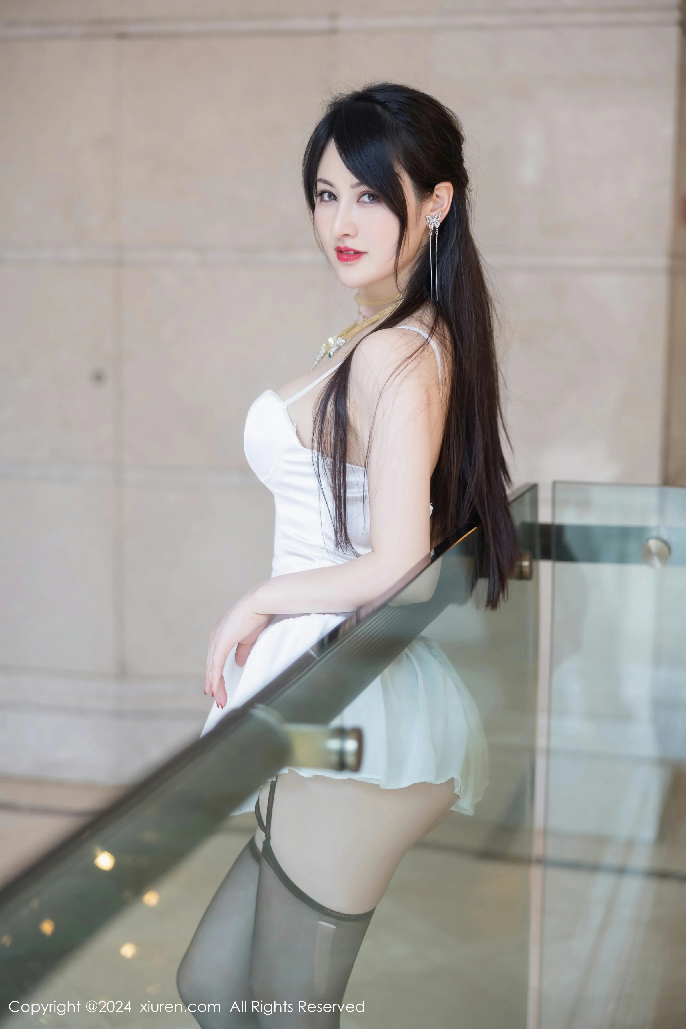 [XiuRen秀人网] 2024.04.23 No.8436 诗诗kiki第3张