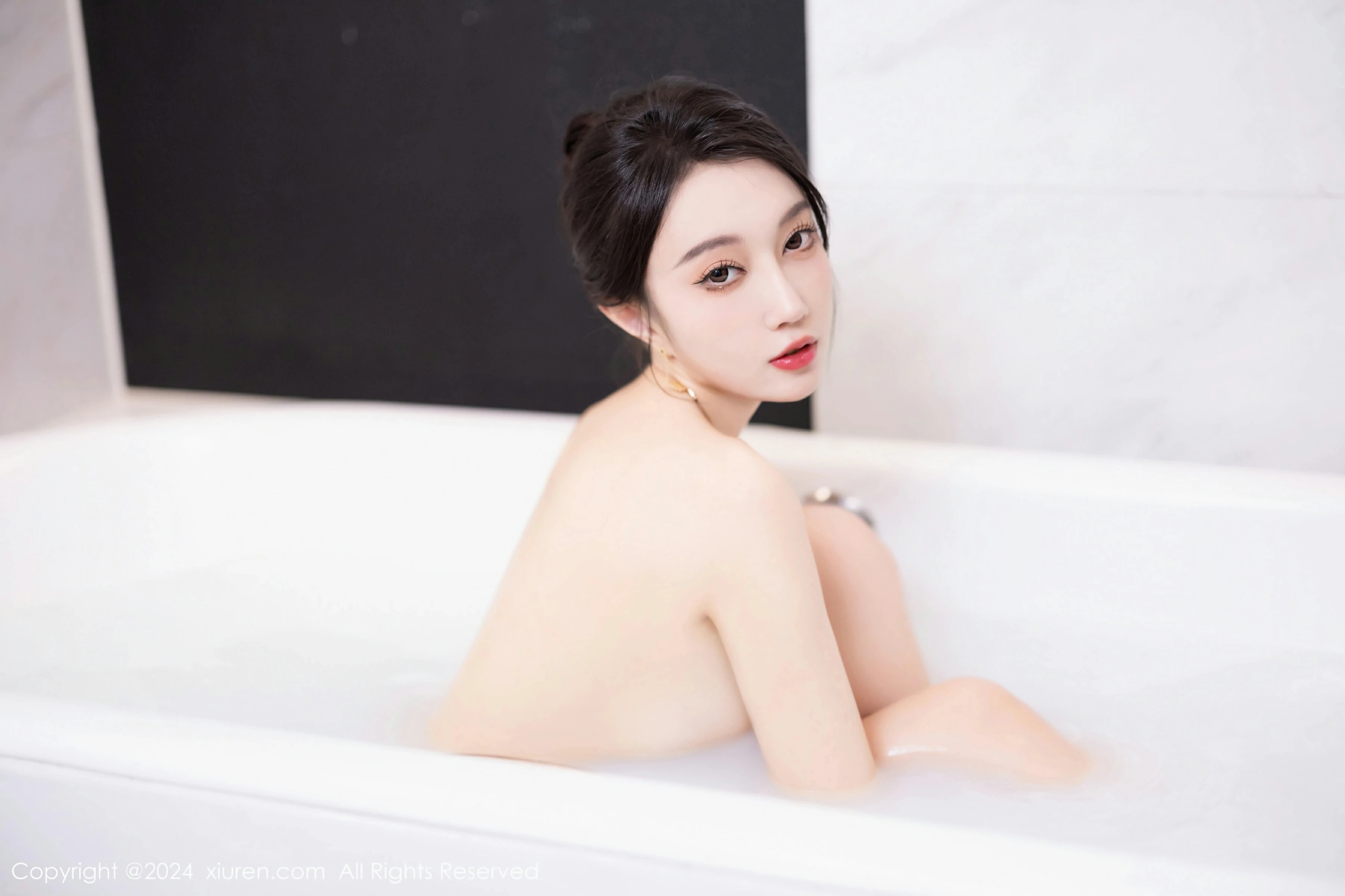 [XiuRen秀人网] 2024.04.30 No.8479 玥儿玥第14张