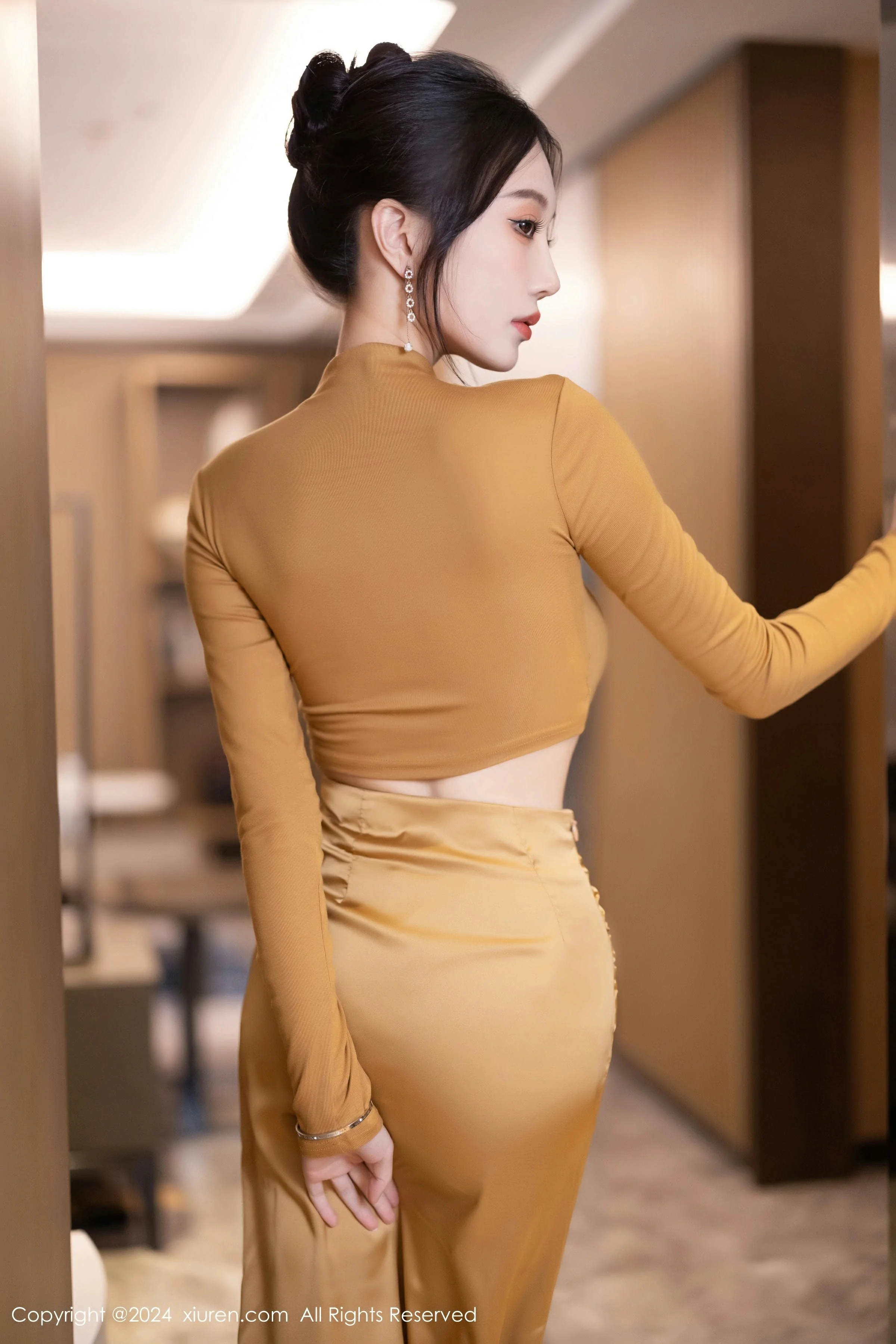 [XiuRen秀人网] 2024.05.21 No.8574 玥儿玥第3张
