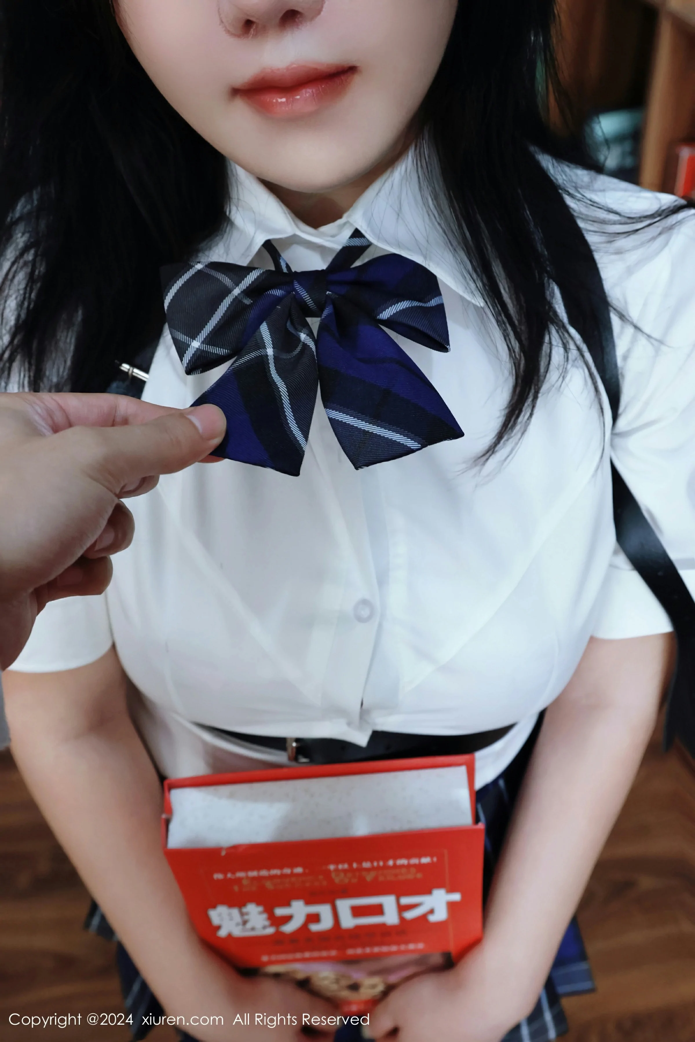 [XiuRen秀人网] 2024.05.31 No.8637 小薯条nienie第4张
