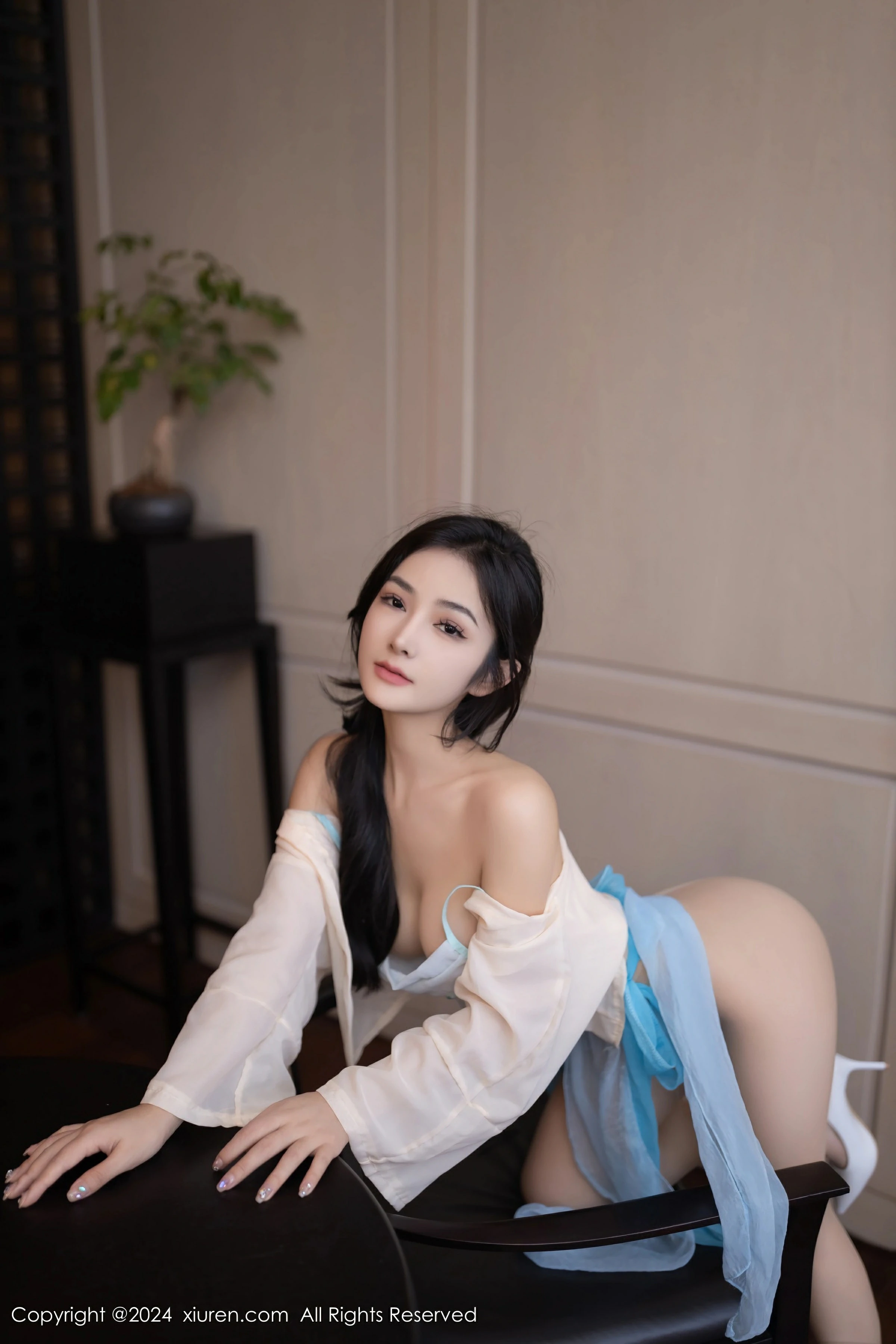 [XiuRen秀人网] 2024.06.12 No.8691 谭小灵第5张
