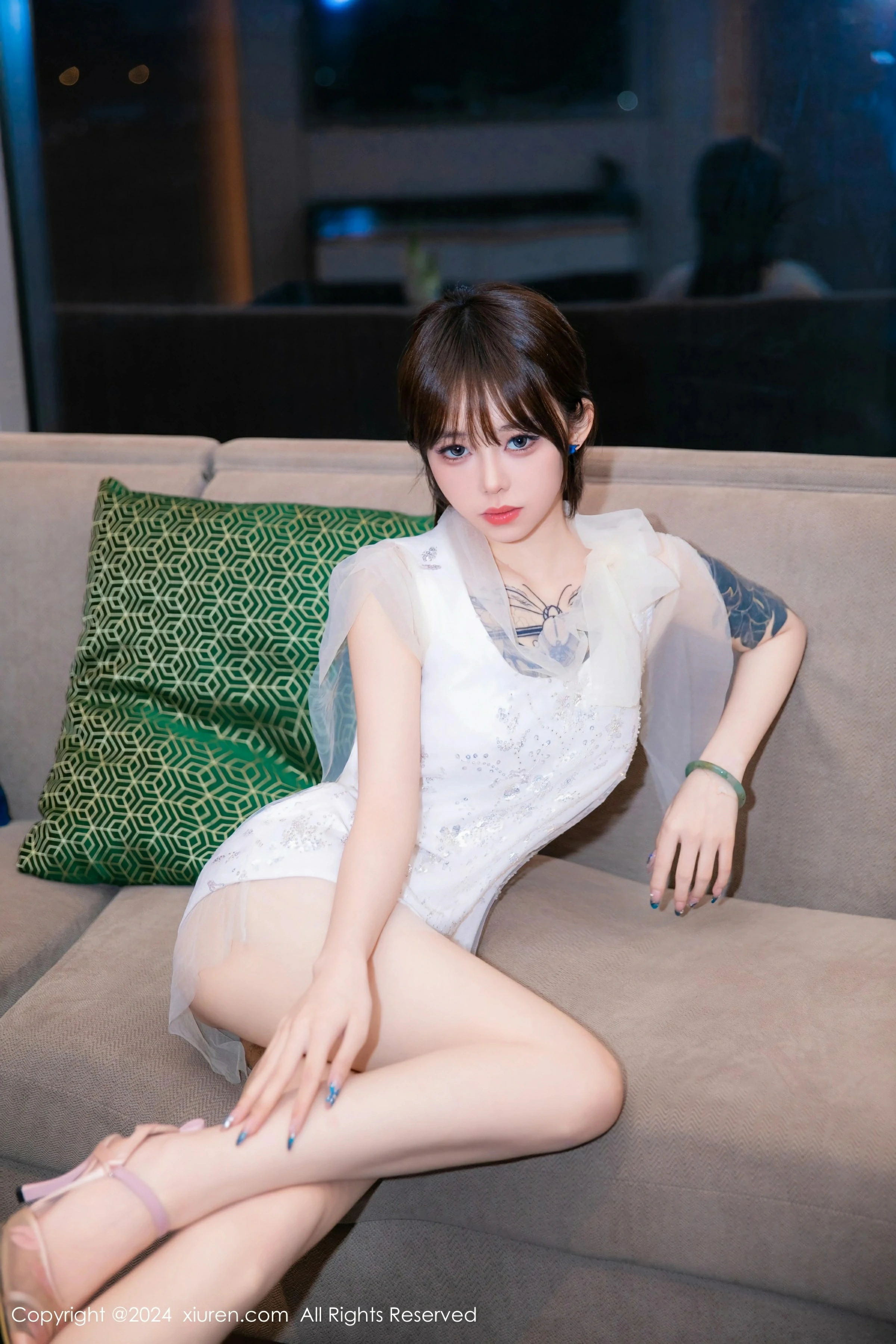 [XiuRen秀人网] 2024.06.13 No.8696 奶瓶.第2张