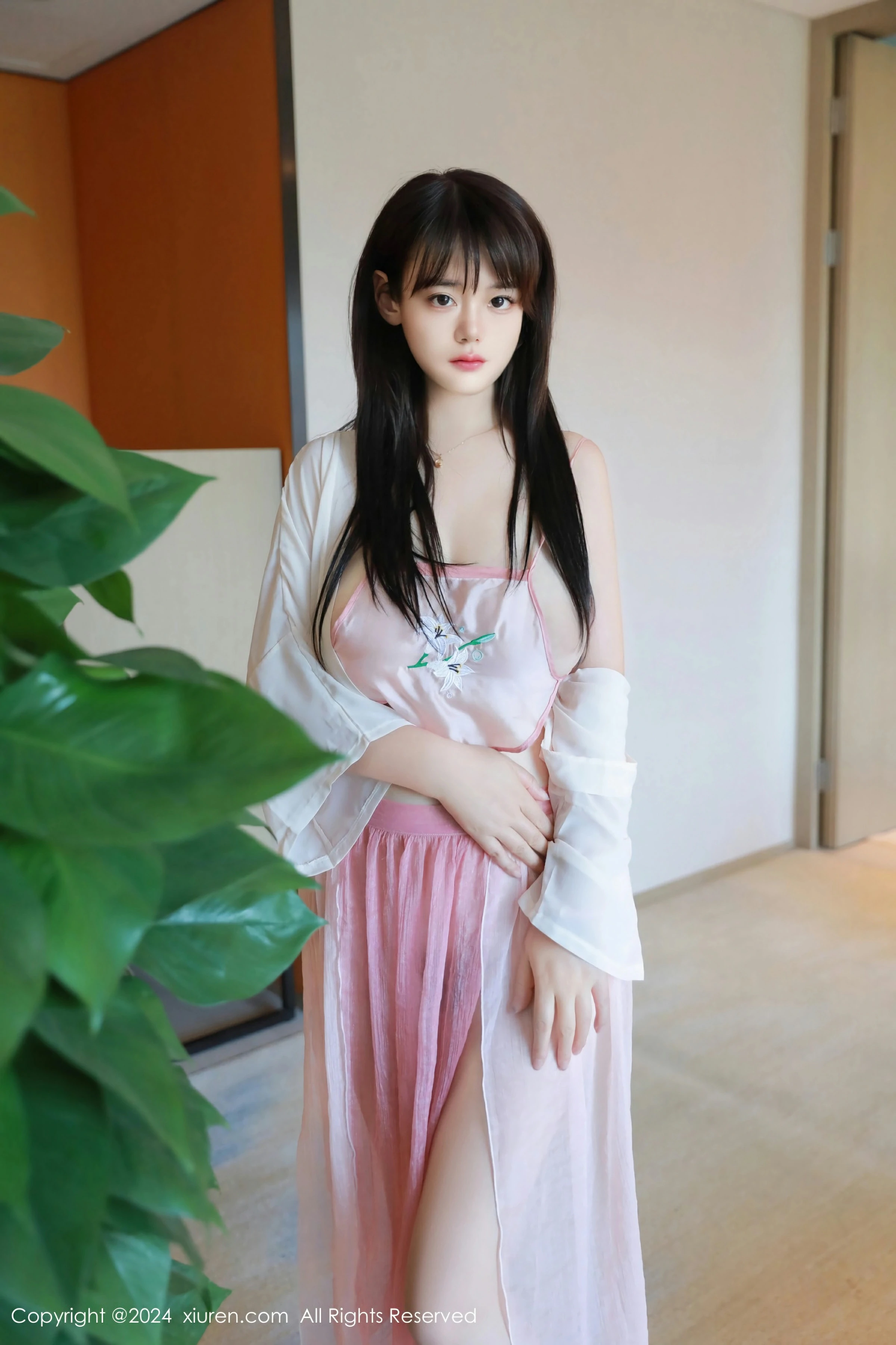 [XiuRen秀人网] 2024.06.19 No.8724 陈柒柒第4张