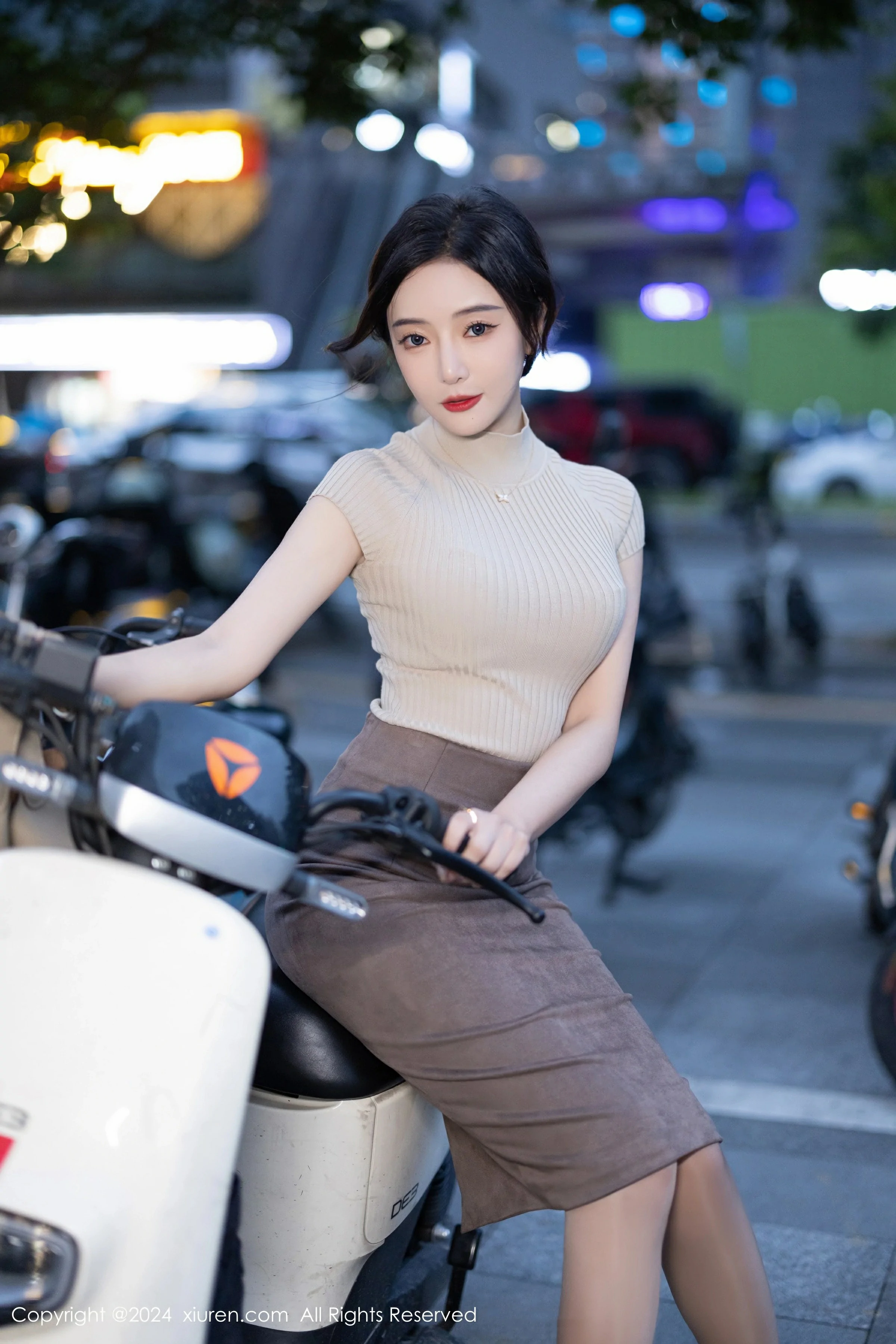 [XiuRen秀人网] 2024.06.21 No.8741 王馨瑶yanni第2张