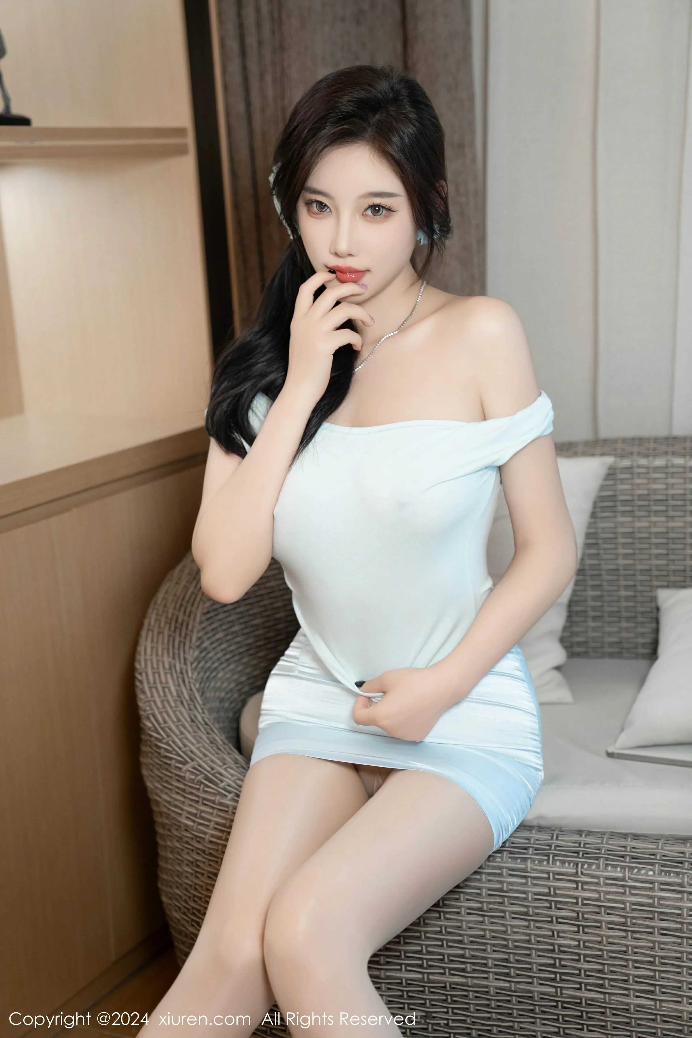 [XiuRen秀人网] 2024.08.02 No.8960 杨晨晨Yome第7张