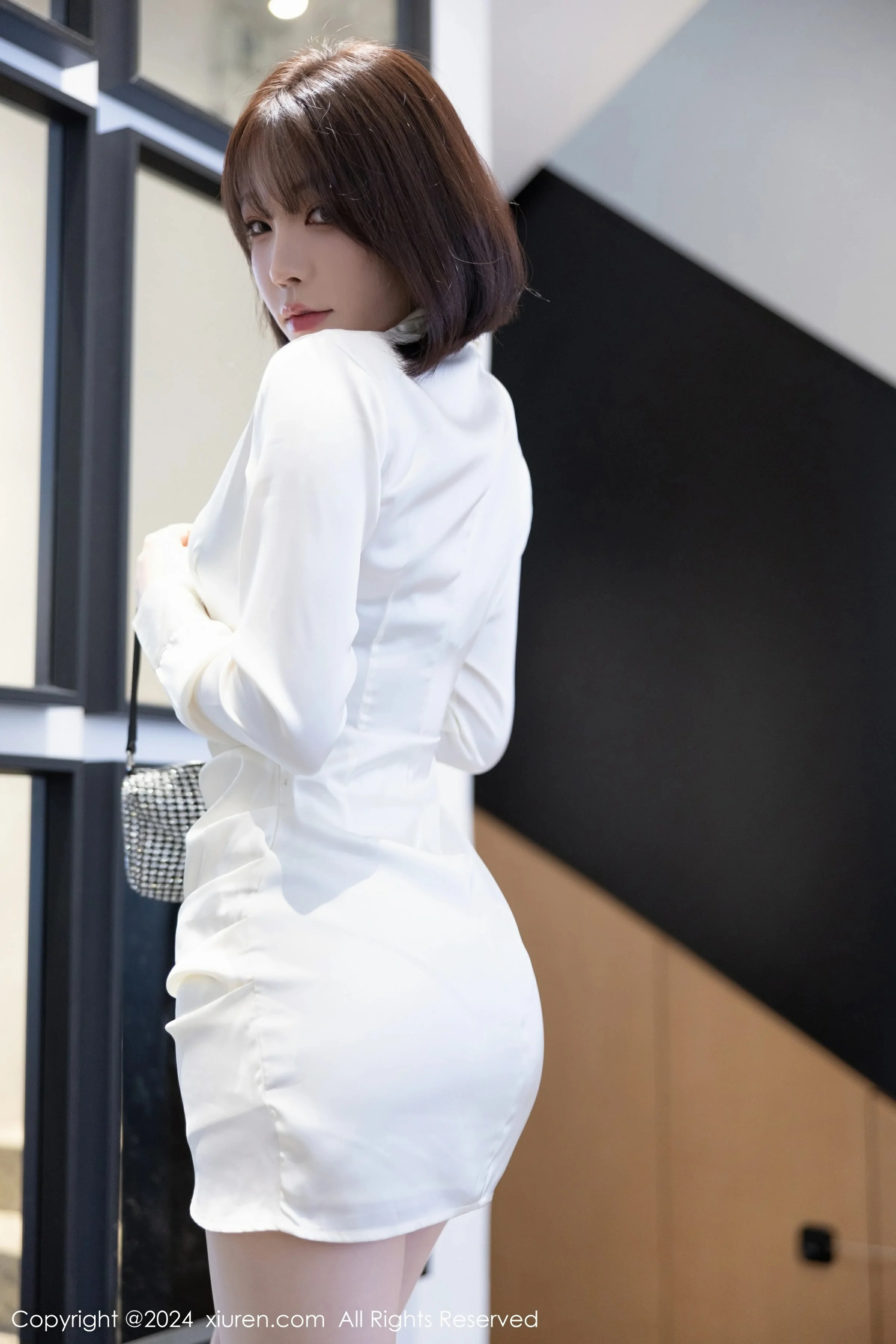 [XiuRen秀人网] 2024.08.02 No.8963 徐莉芝Booty第1张
