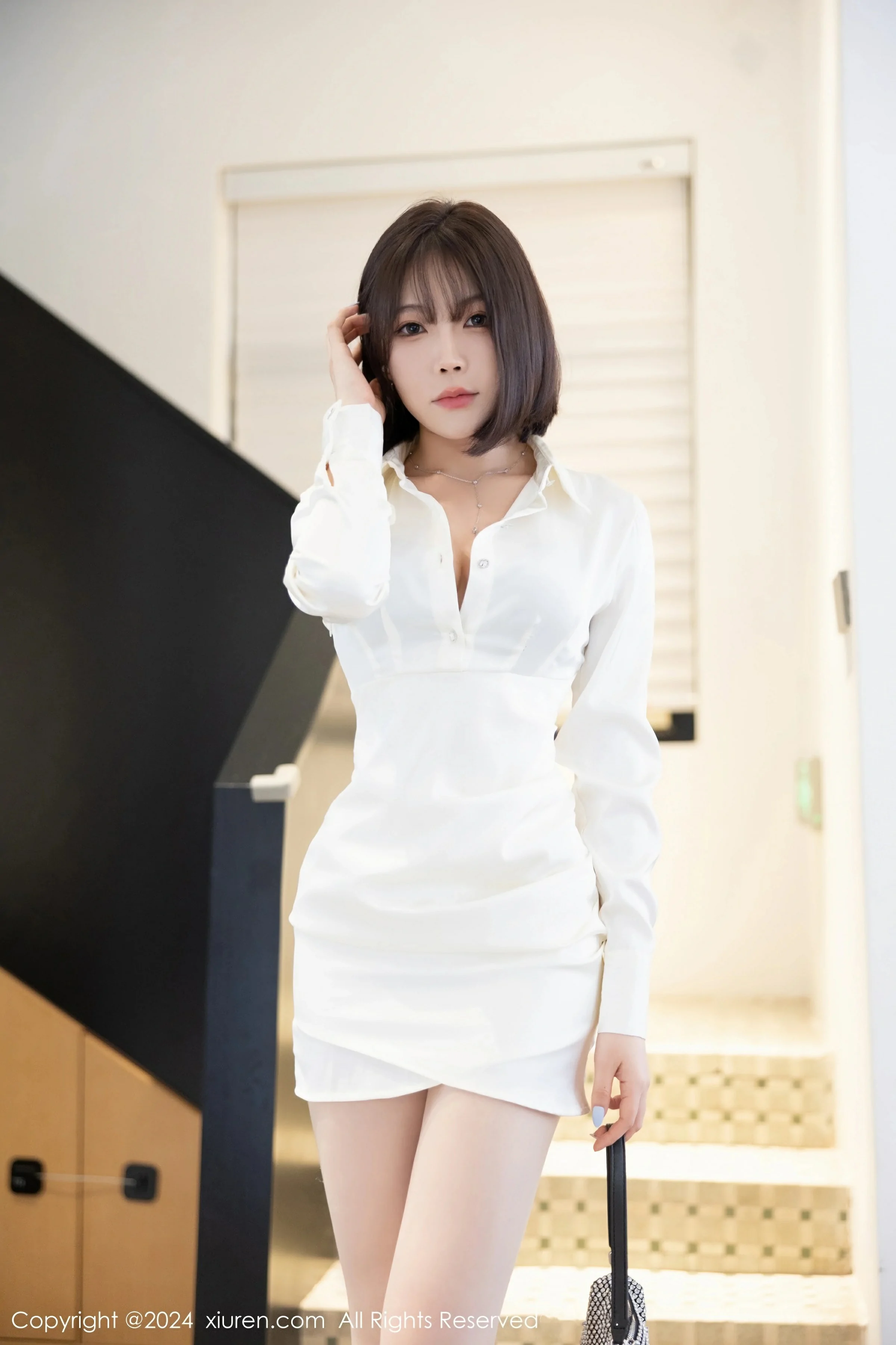[XiuRen秀人网] 2024.08.02 No.8963 徐莉芝Booty第1张