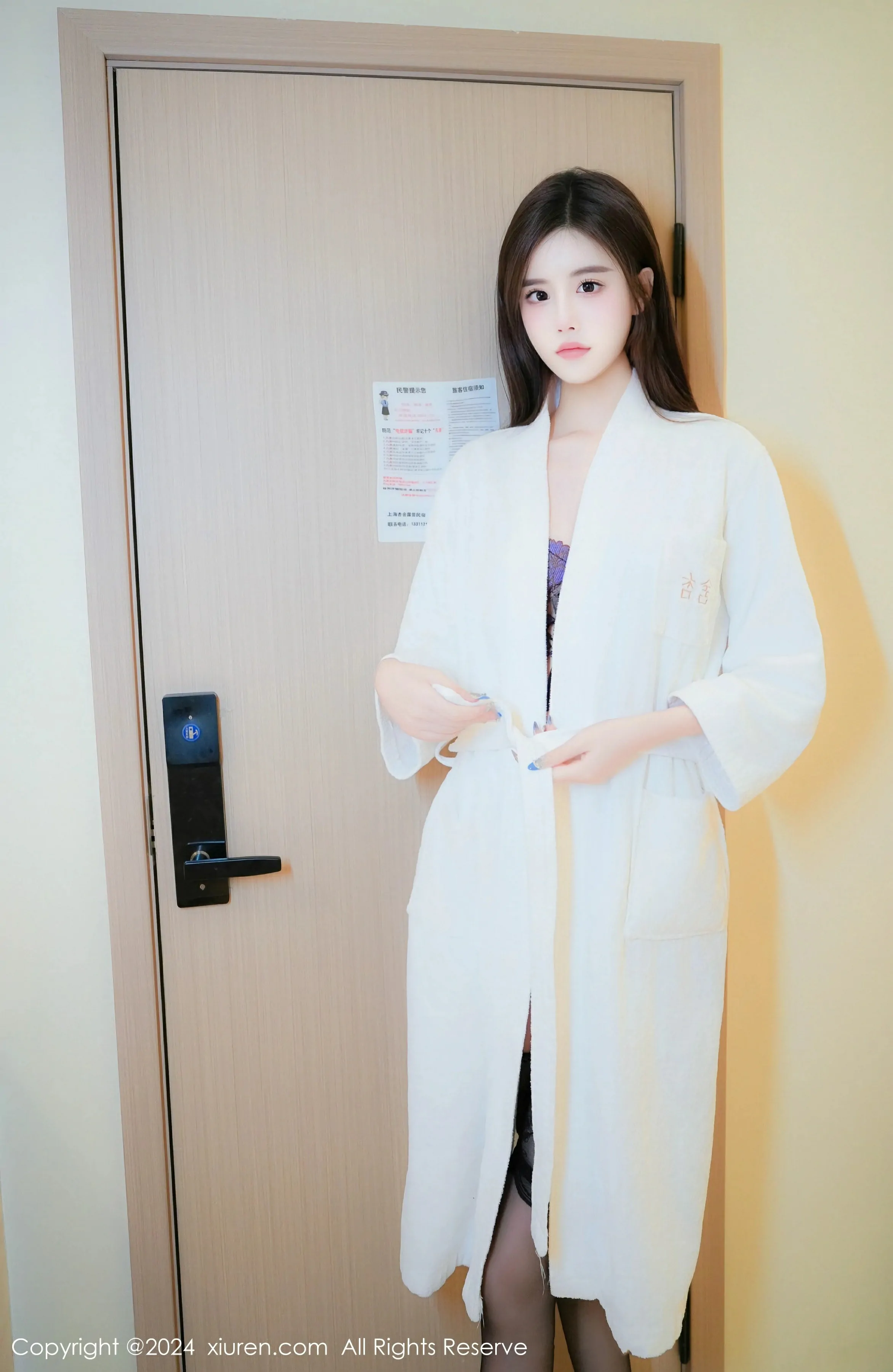 [XiuRen秀人网] 2024.08.02 No.8965 Erikaki第16张