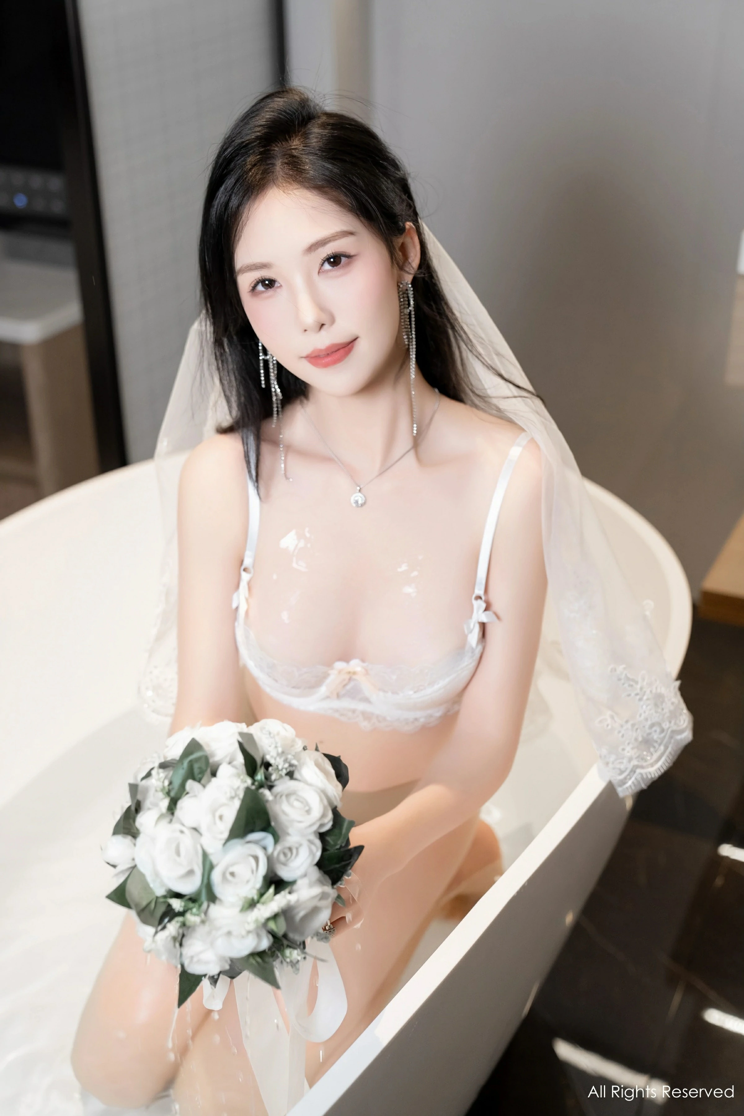 [XiuRen秀人网] 2024.08.09 No.8998 利世第15张