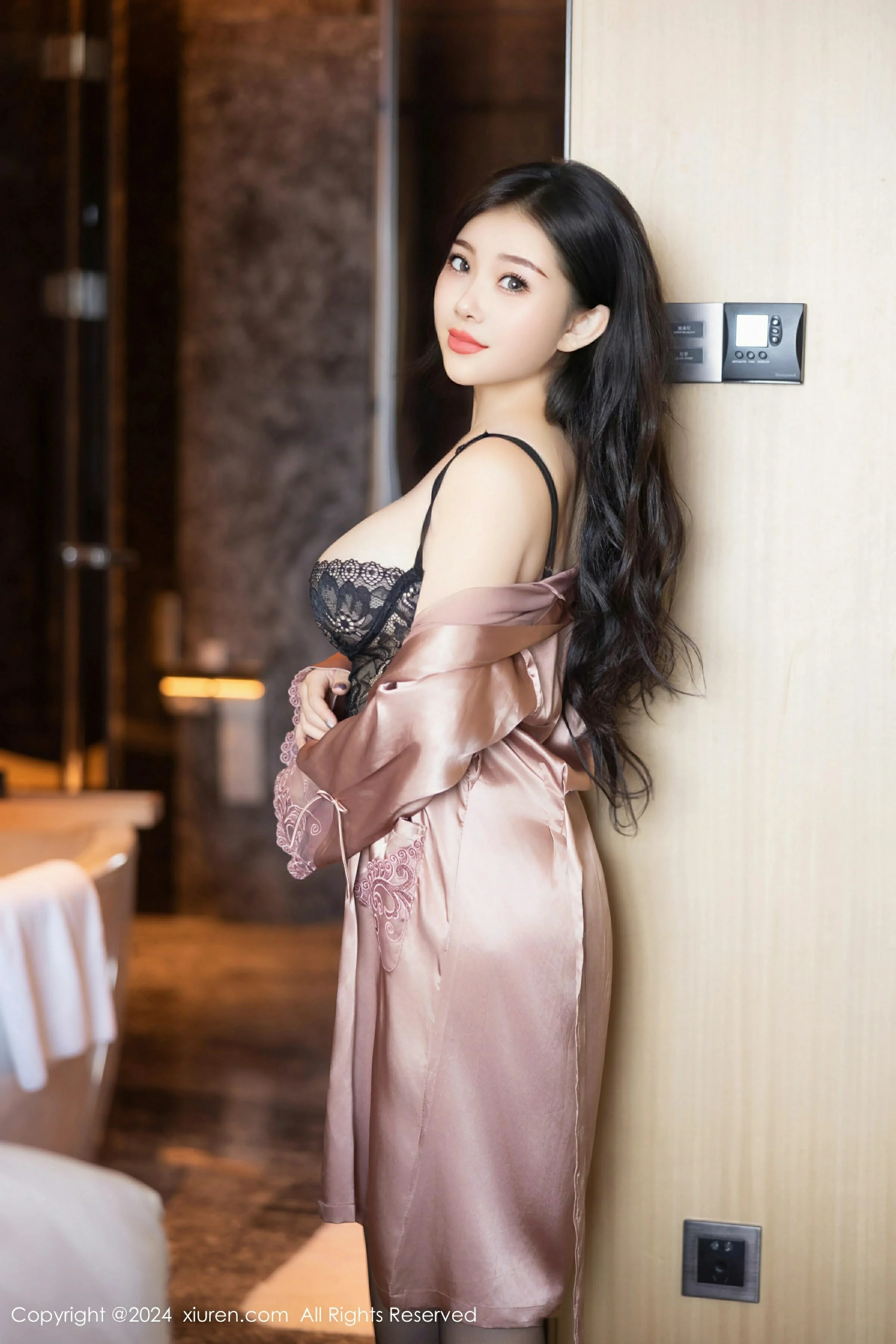 [XiuRen秀人网] 2024.09.14 No.9159 白洁bessie第7张