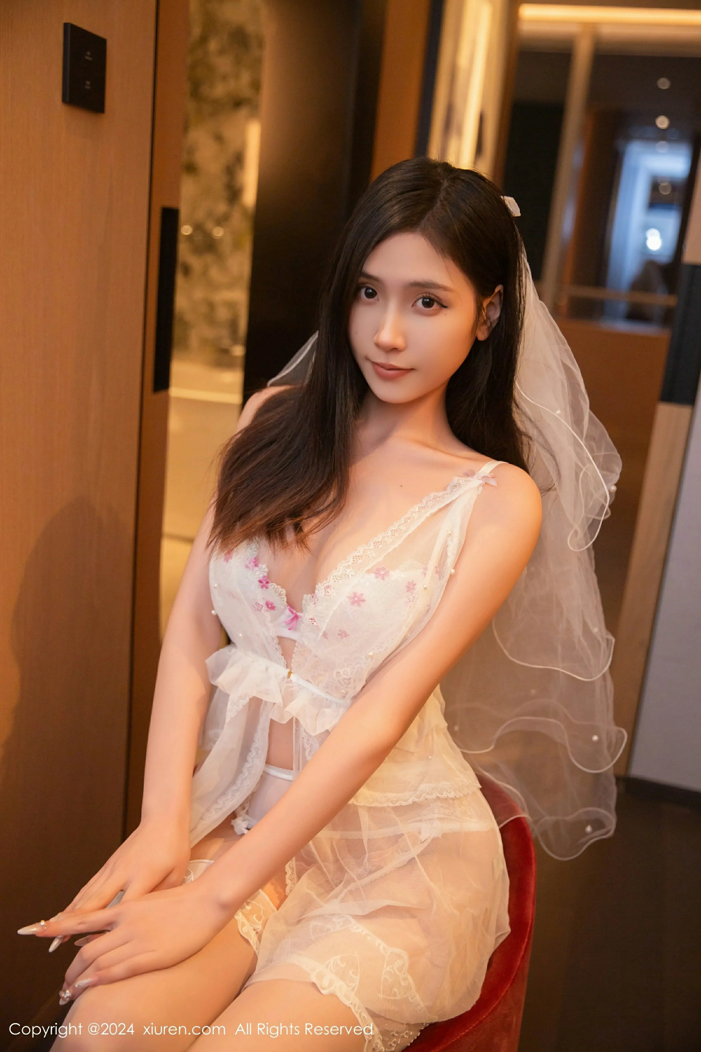 [XiuRen秀人网] 2024.10.12 No.9272 刘婷婷第2张