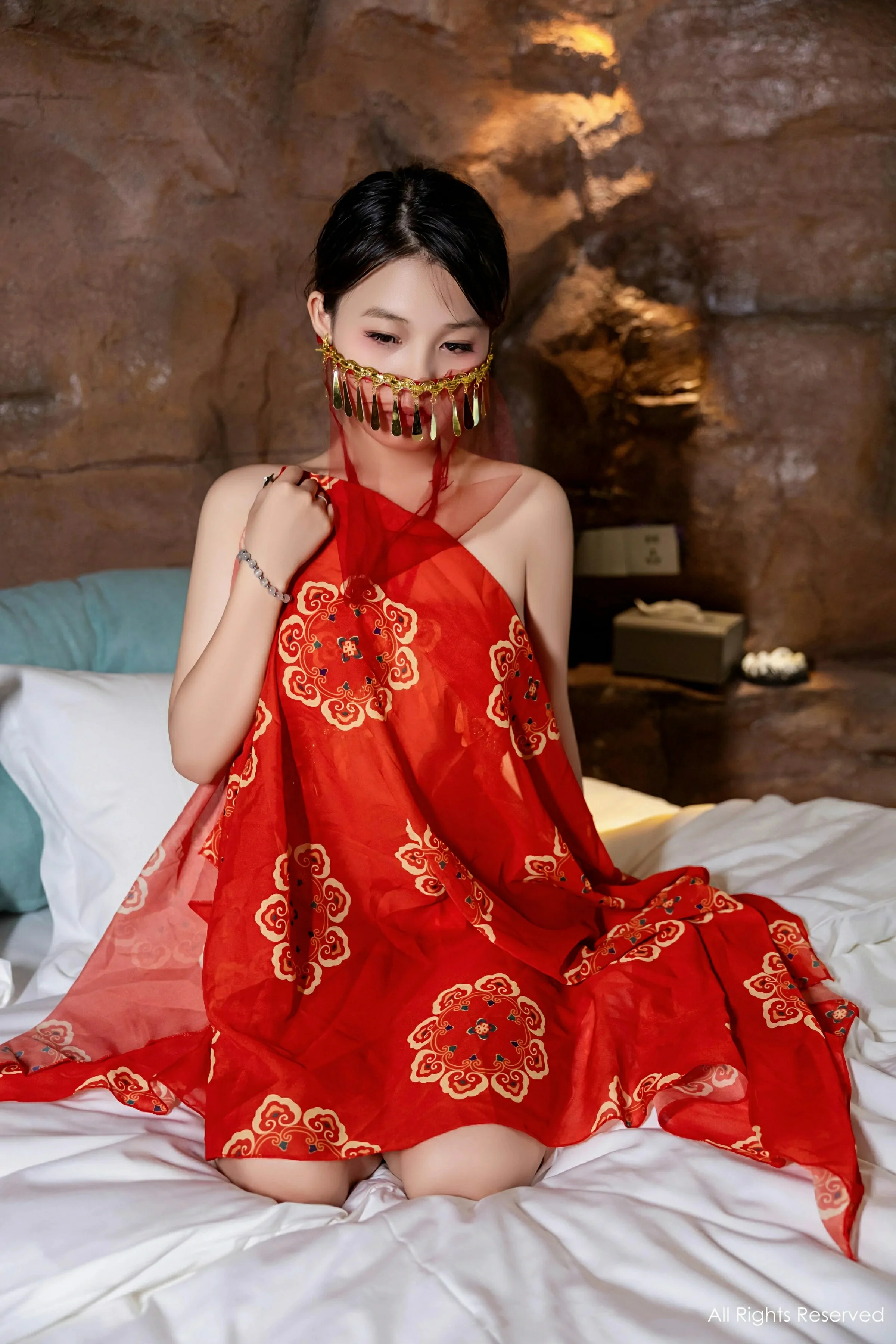 [XiuRen秀人网] 2024.10.22 No.9323 吴婷婉第7张