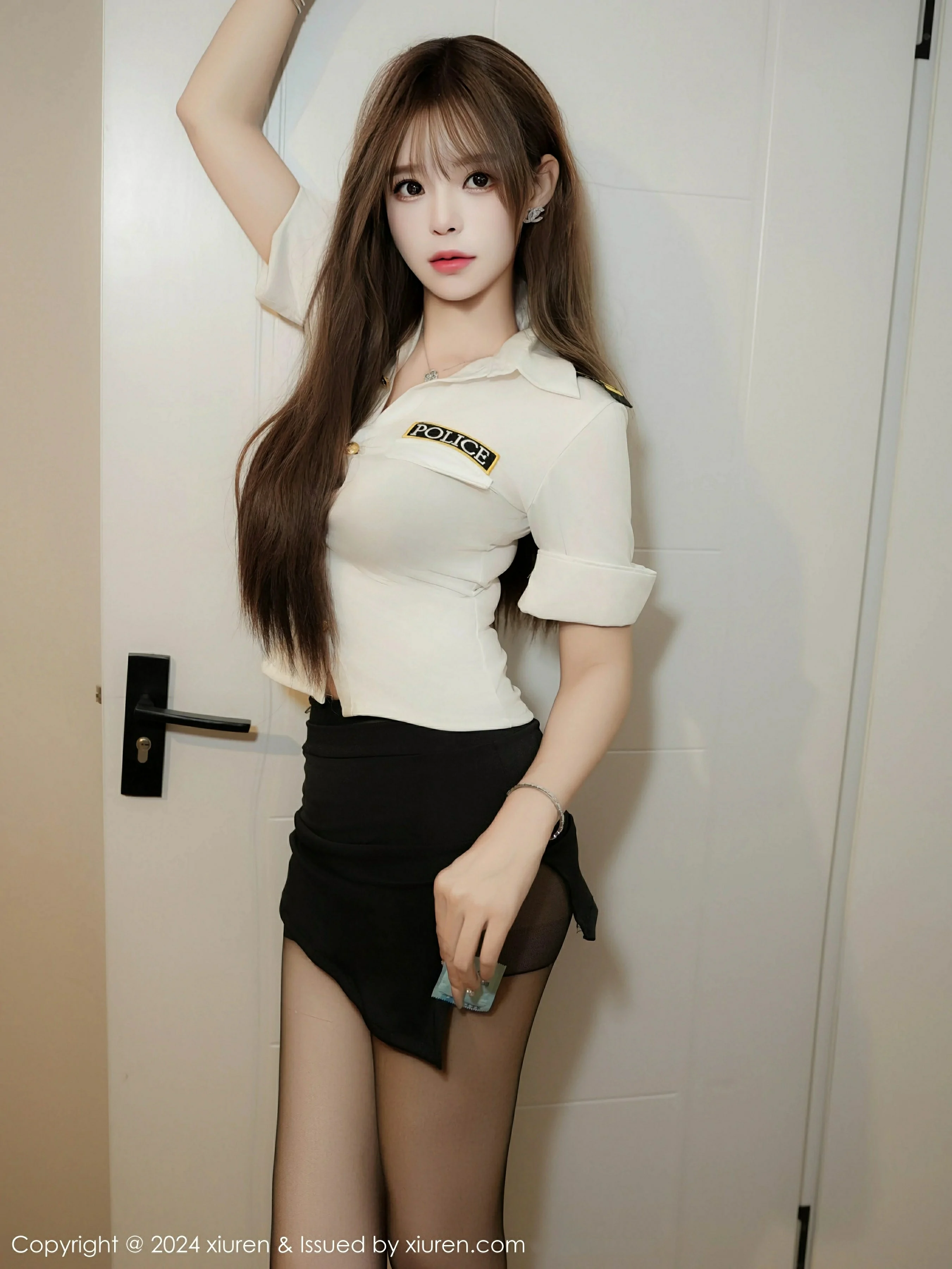 [XiuRen秀人网] 2024.11.01 No.9378 菲菲吃不胖第4张