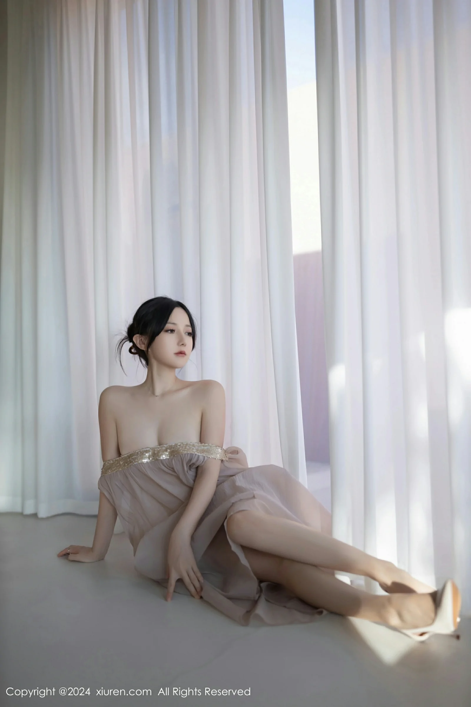 [XiuRen秀人网] 2024.11.22 No.9492 鱼子酱Fish第14张
