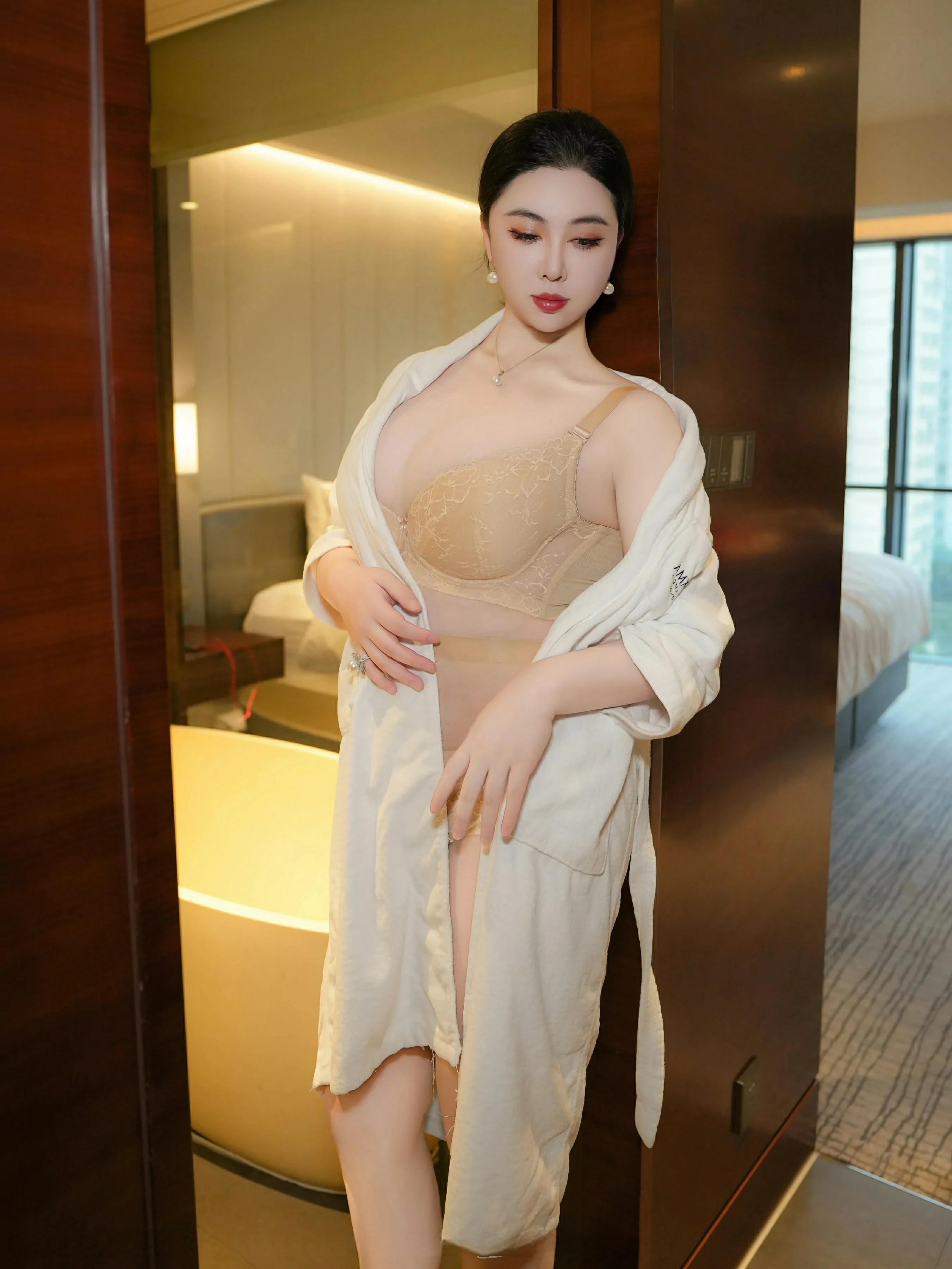 [XiuRen秀人网] 2024.12.02 No.9534 风景尤美第2张