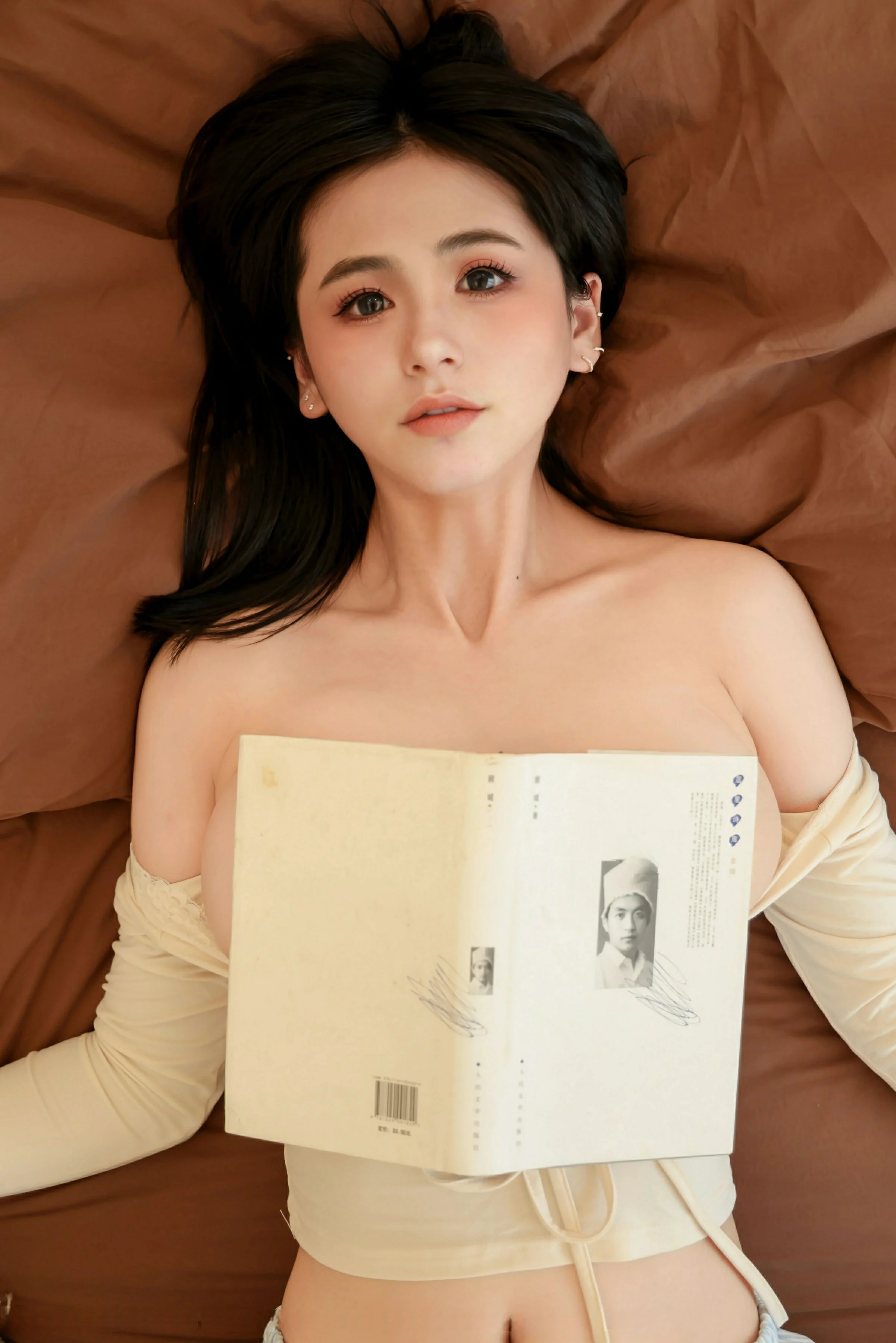 [XiuRen秀人网] 2024.12.05 No.9551 奶芙乔乔第10张