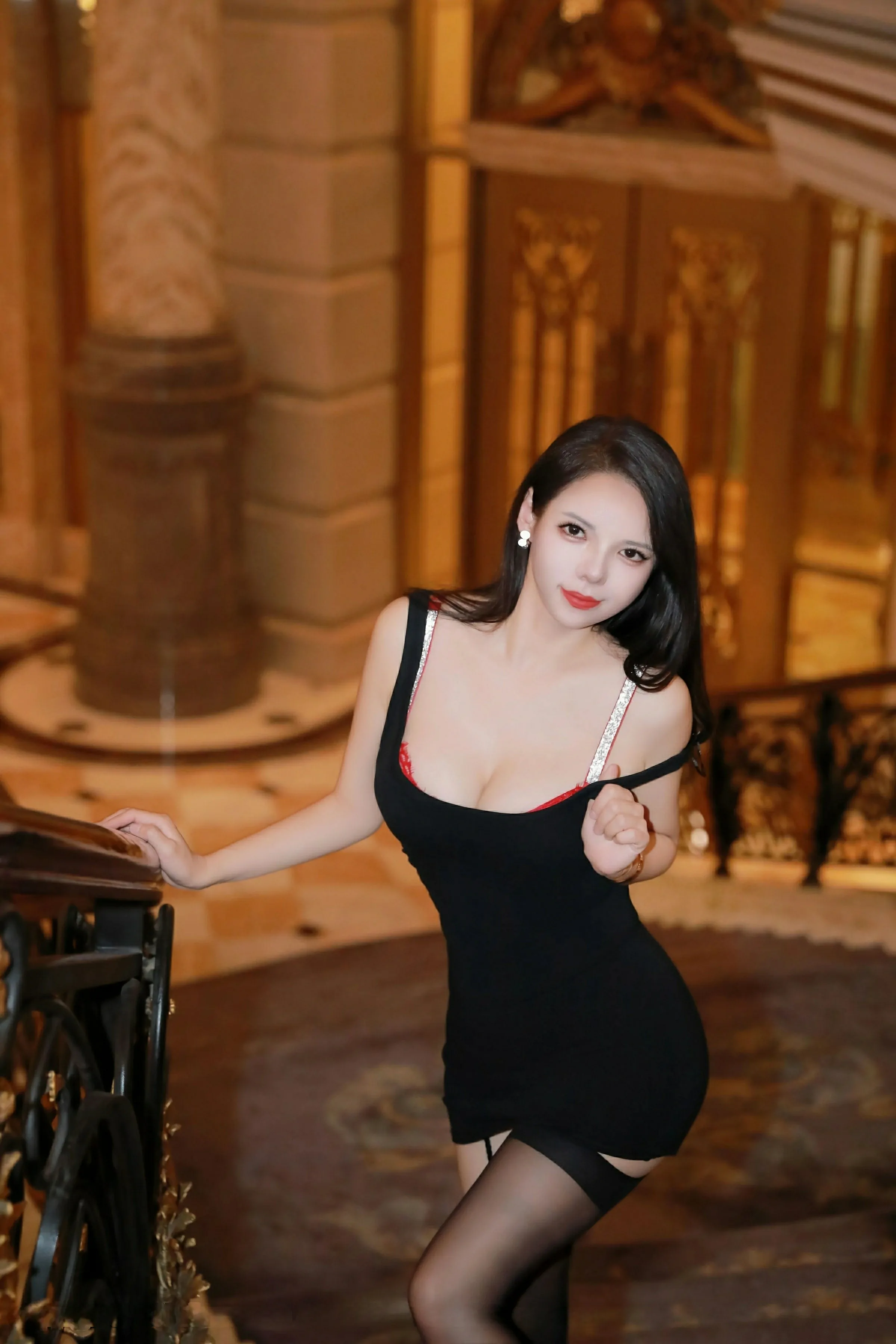 [XiuRen秀人网] 2024.12.25 No.9655 大美妞儿第2张