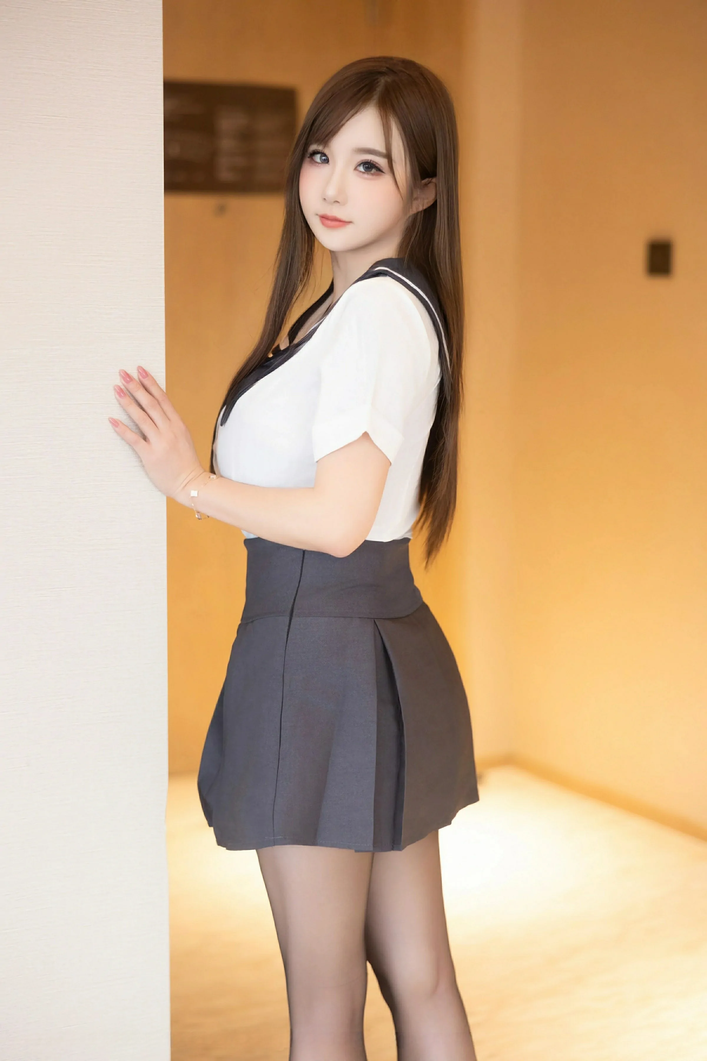 [XiuRen秀人网] 2024.12.26 No.9663 小肉肉咪第1张