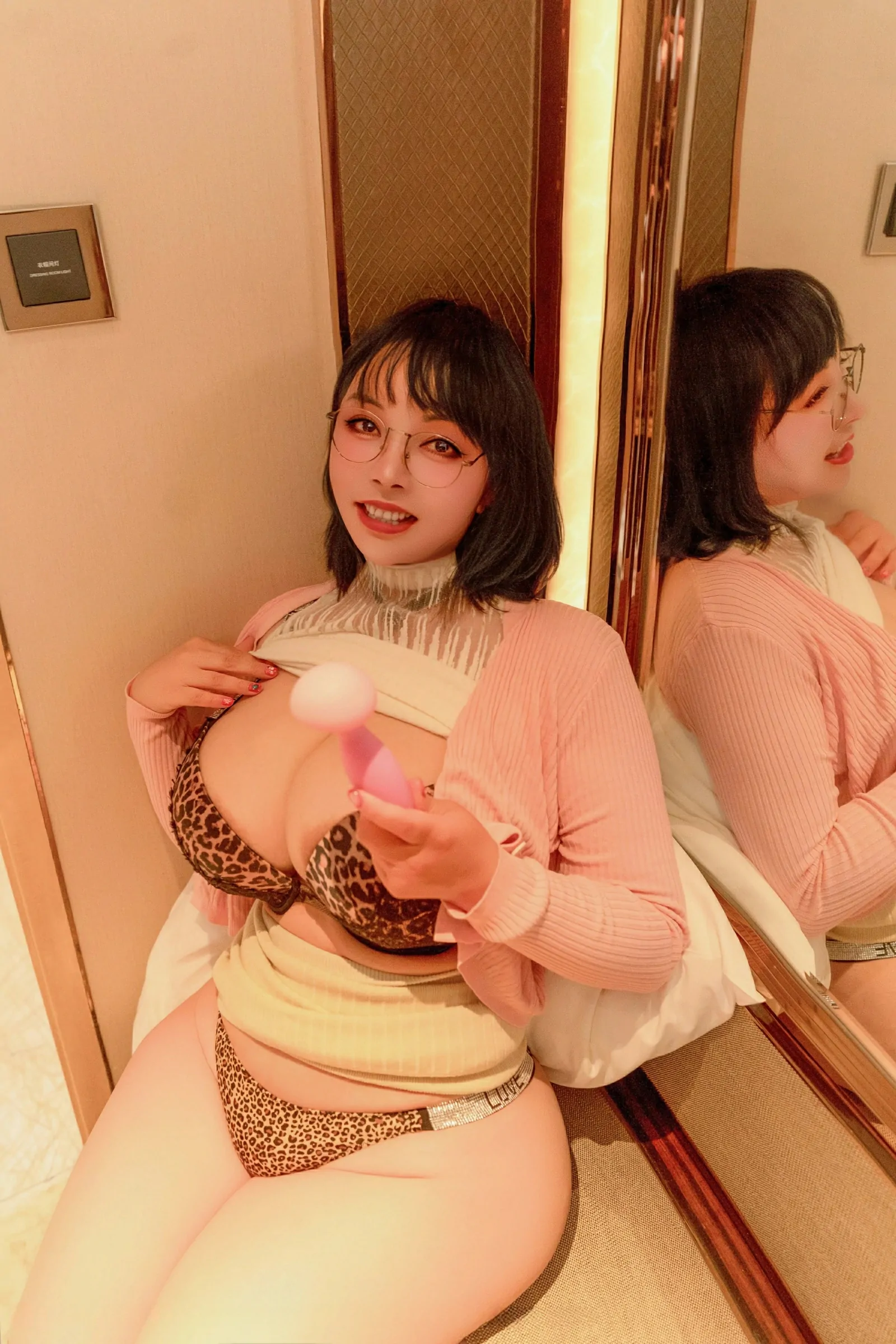 [XiuRen秀人网] 2024.12.31 No.9685 油田溪溪第13张
