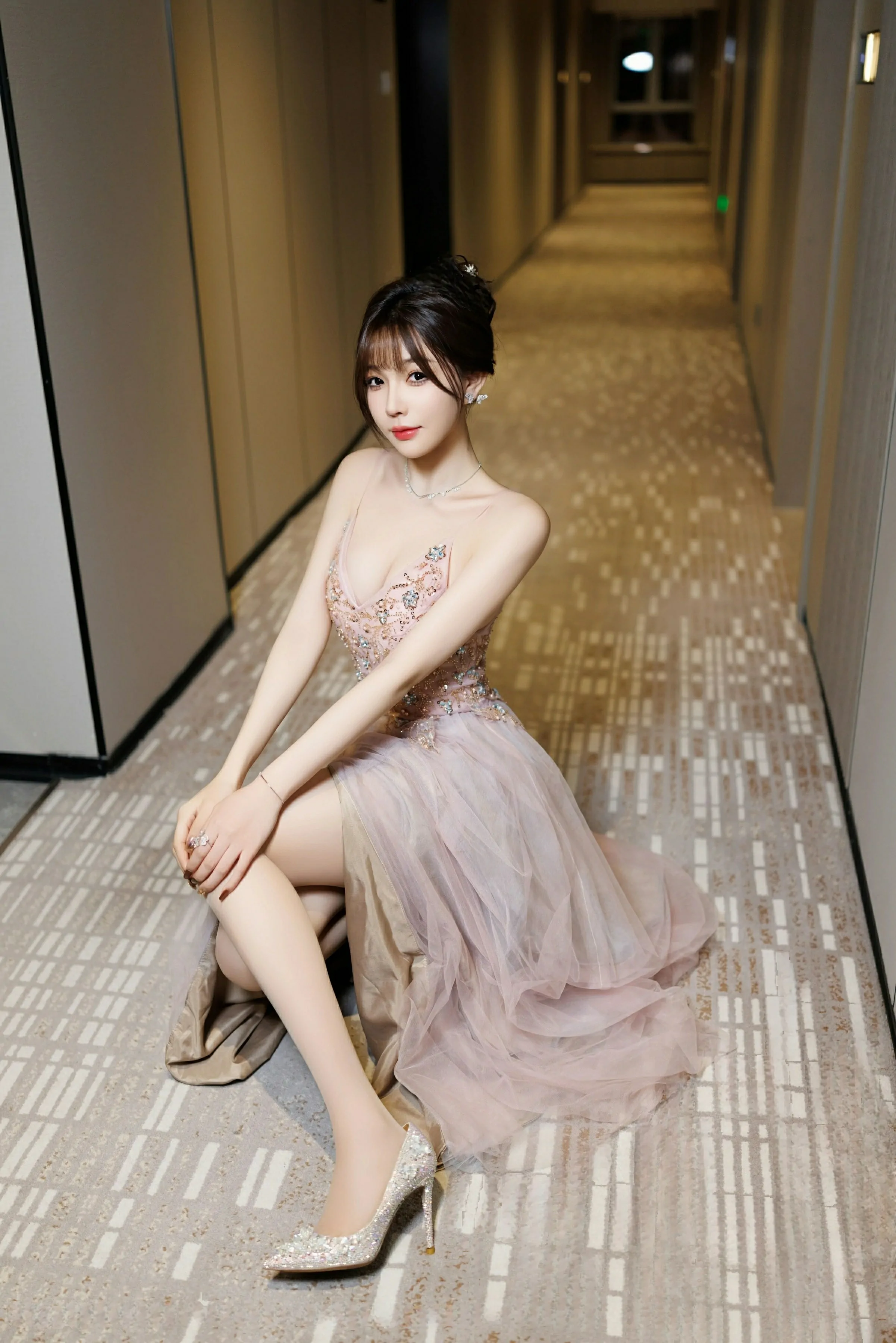 [XiuRen秀人网] 2025.01.02 No.9699 徐莉芝Booty第2张