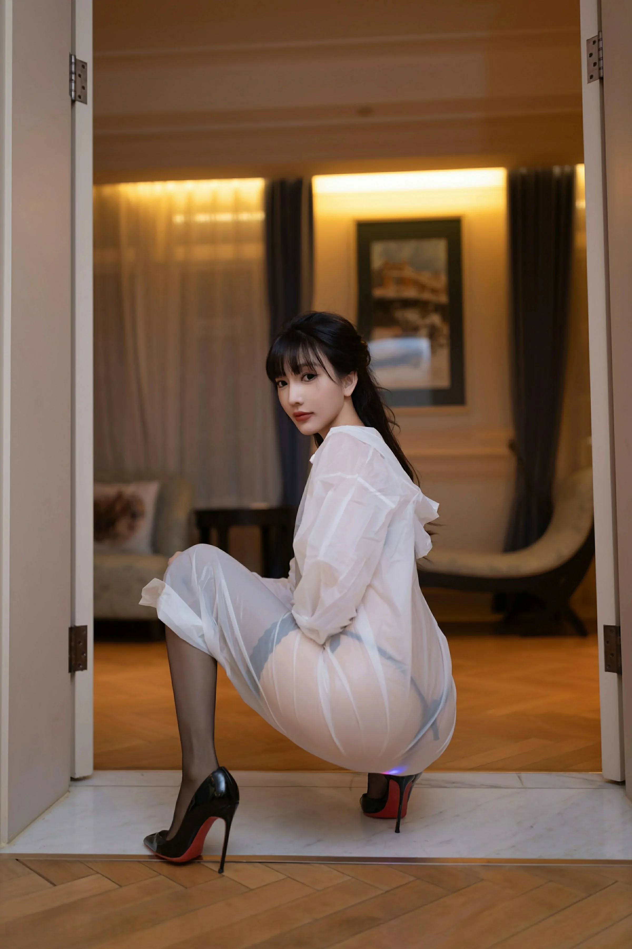 [XiuRen秀人网] 2025.01.02 No.9700 陆萱萱第2张